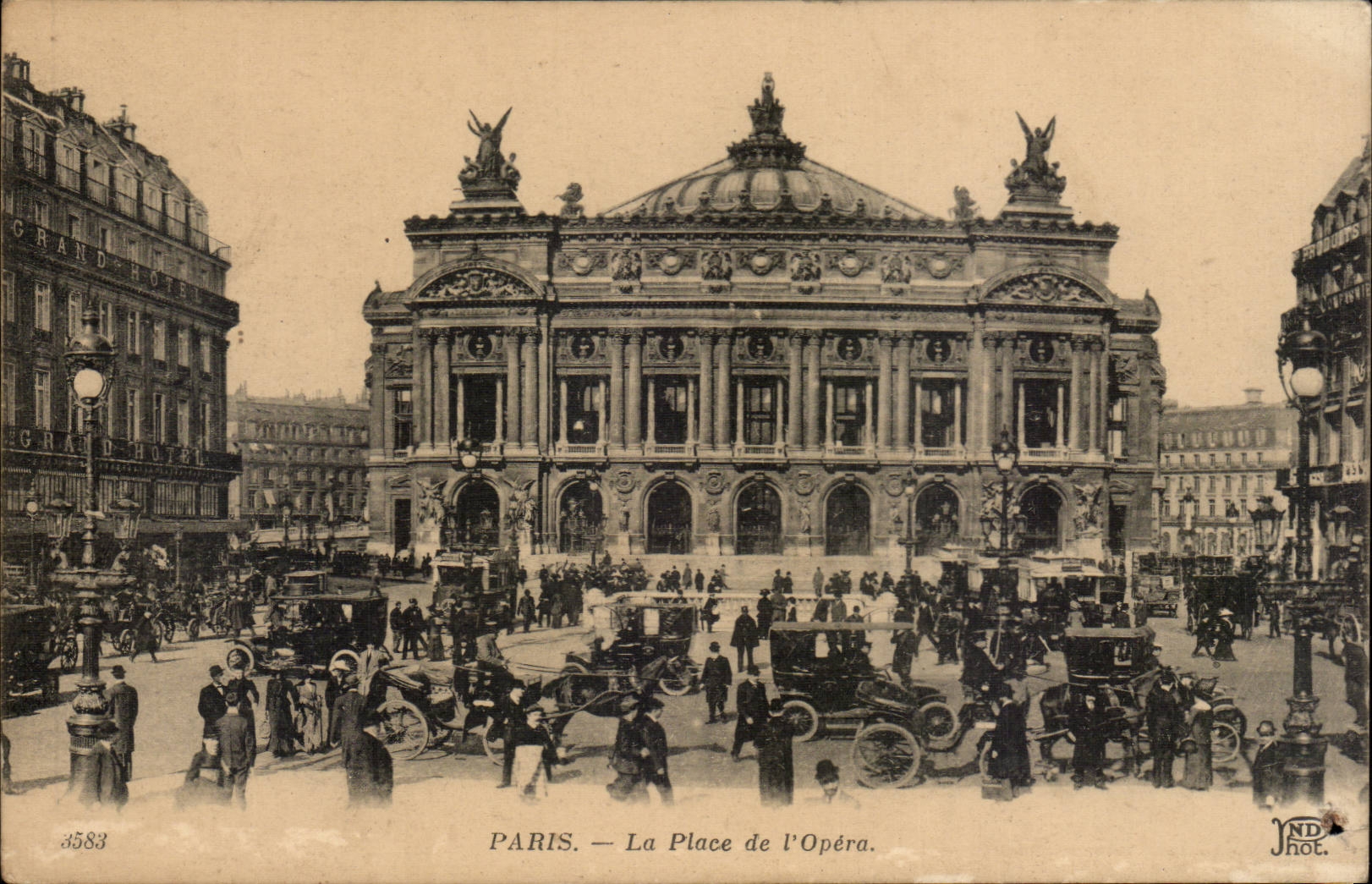 Paris CPA Place de l'opera