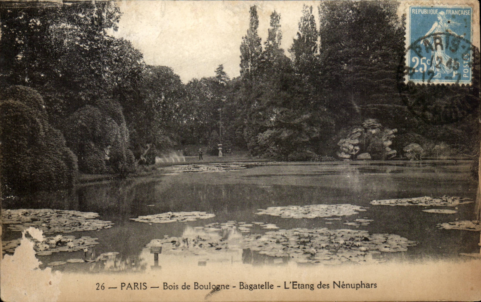 CPA Paris Bois de Boulogne L'etang des nenuphars