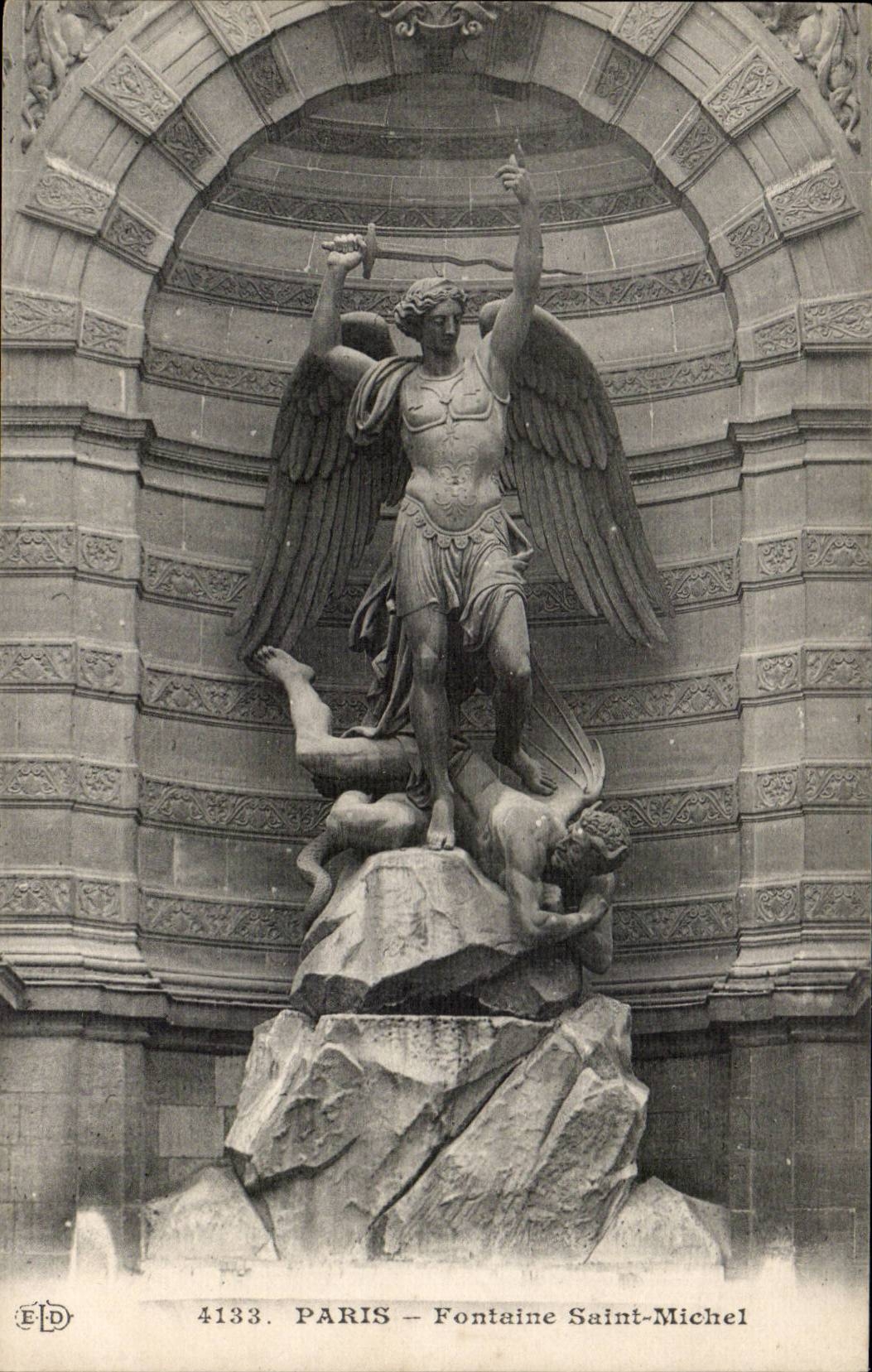 Paris CPA Fountain St Michel Angel Angel