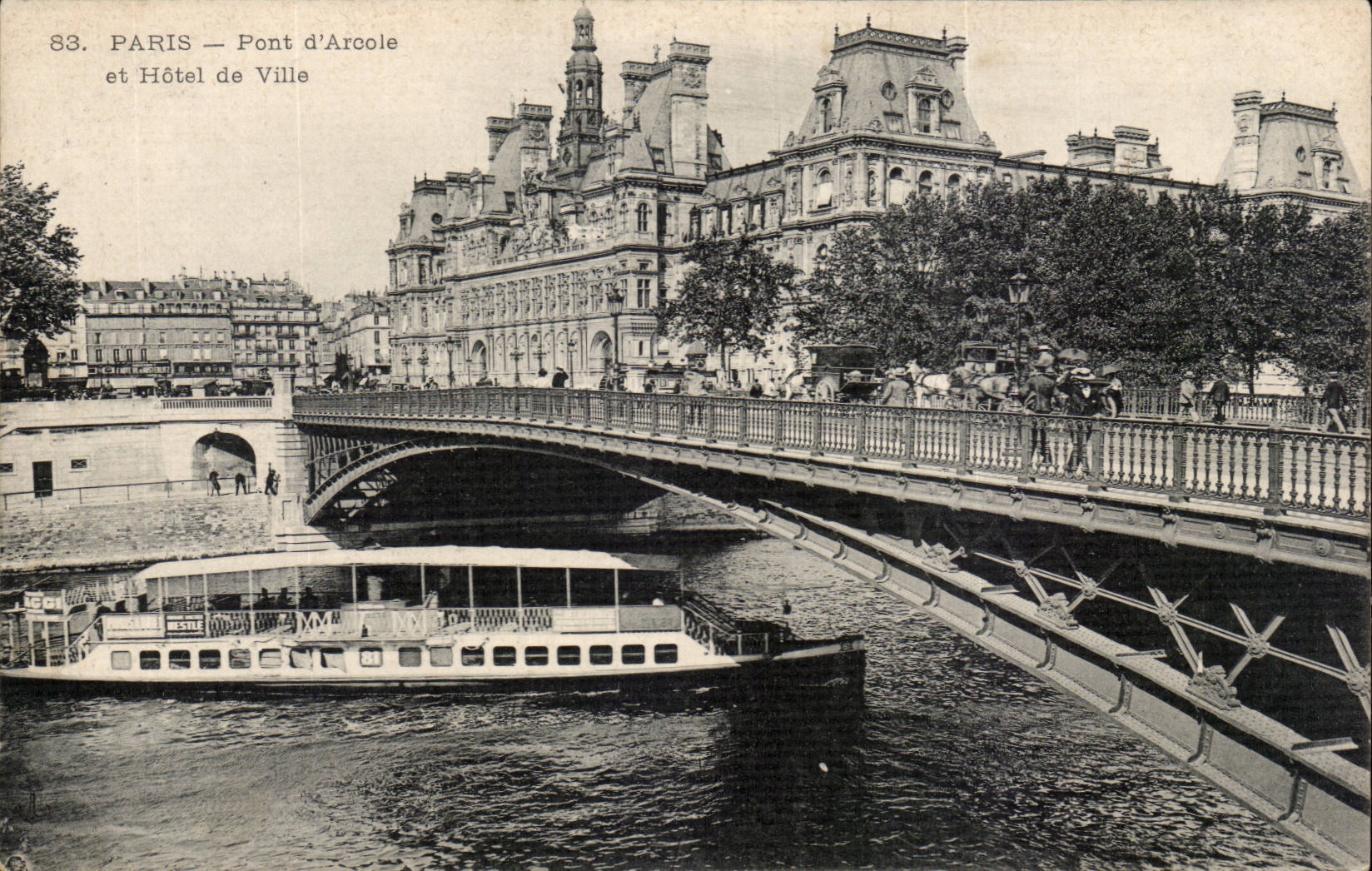 Paris CPA Pont d'Arcole et hotel de ville