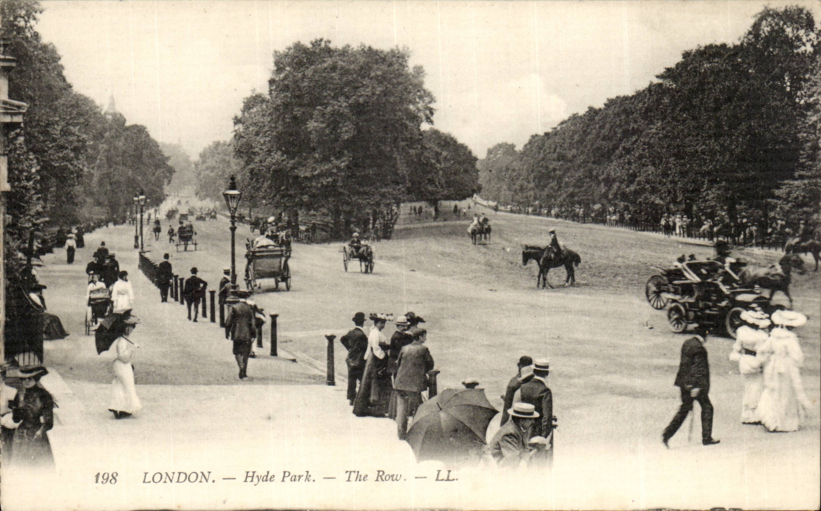 CPA Great Britain B London London Hyde Park The row