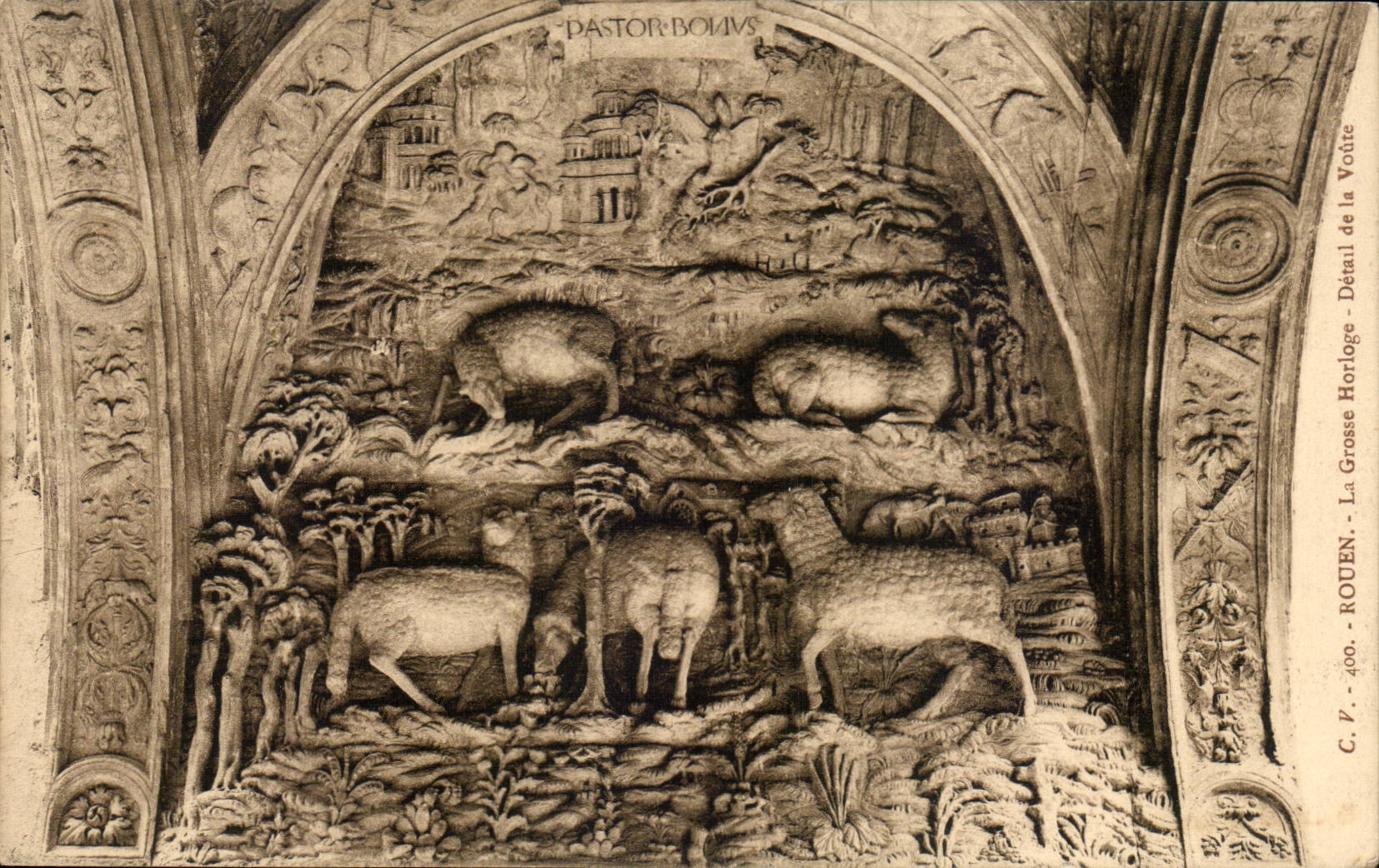 CPA Rouen the large clock Detail of the vault