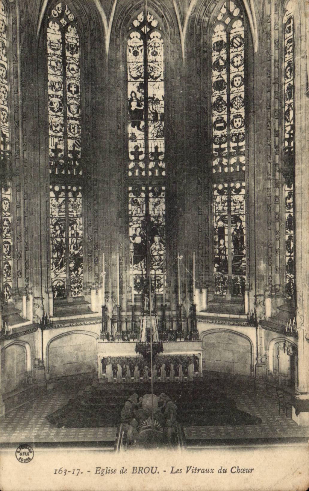 CPA Borough Church of Husks stained glasses of the chorus