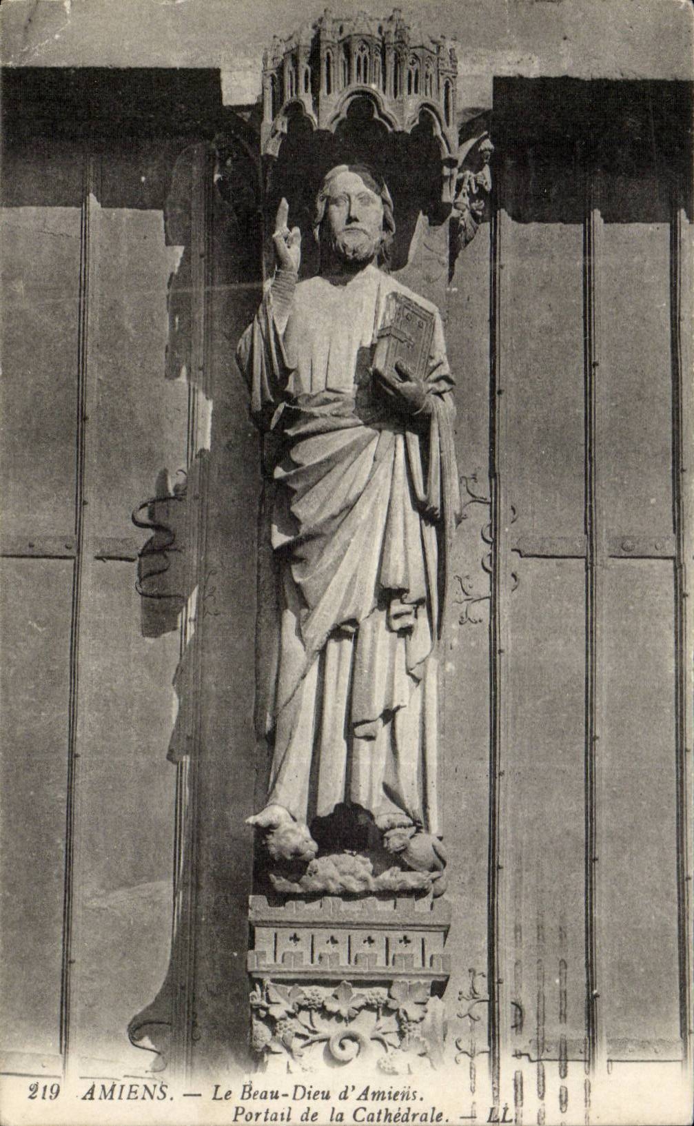 CPA Amiens the Beautiful God of Amiens Gate of the cathedral