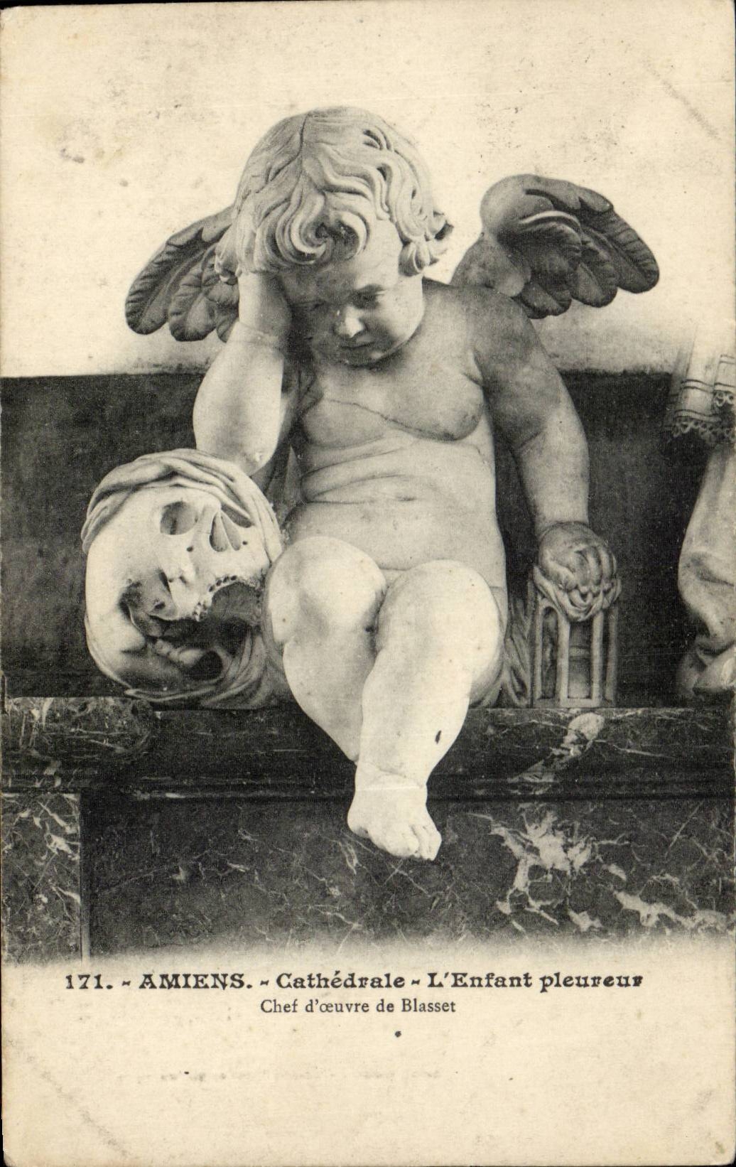 CPA Amiens Cathedral whining Child Angel angel