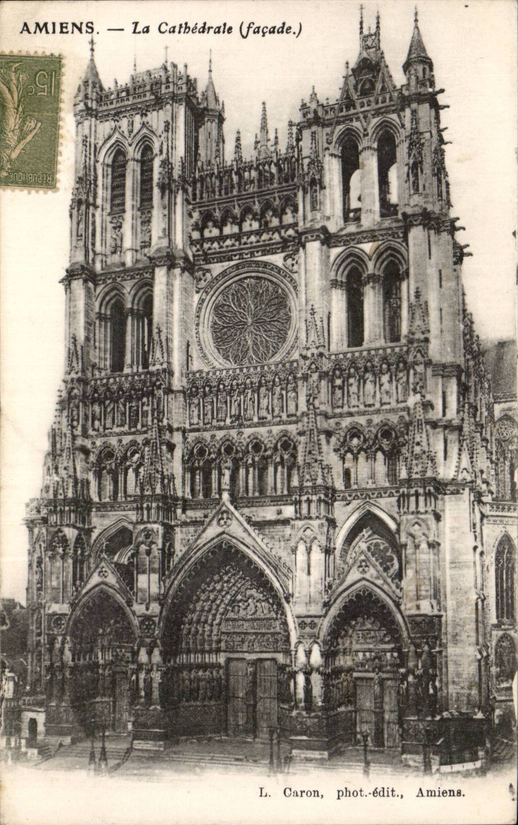 CPA Amiens the cathedral