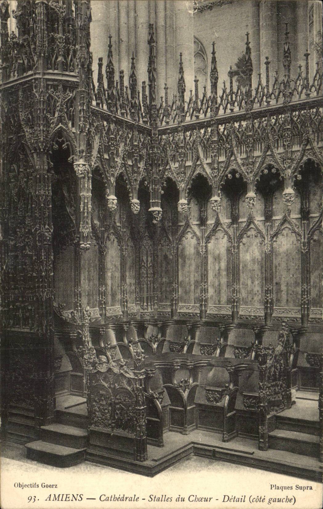 CPA Amiens the cathedral Stalls of the chorus Detail