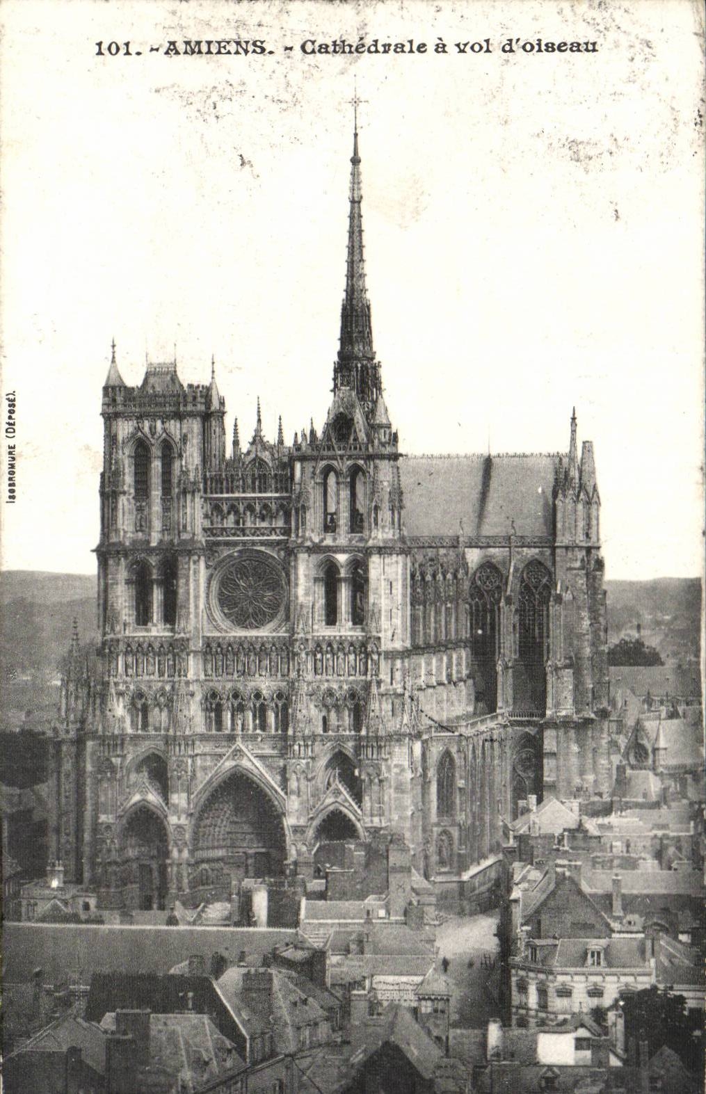 CPA Amiens Cathedral as the crow flies
