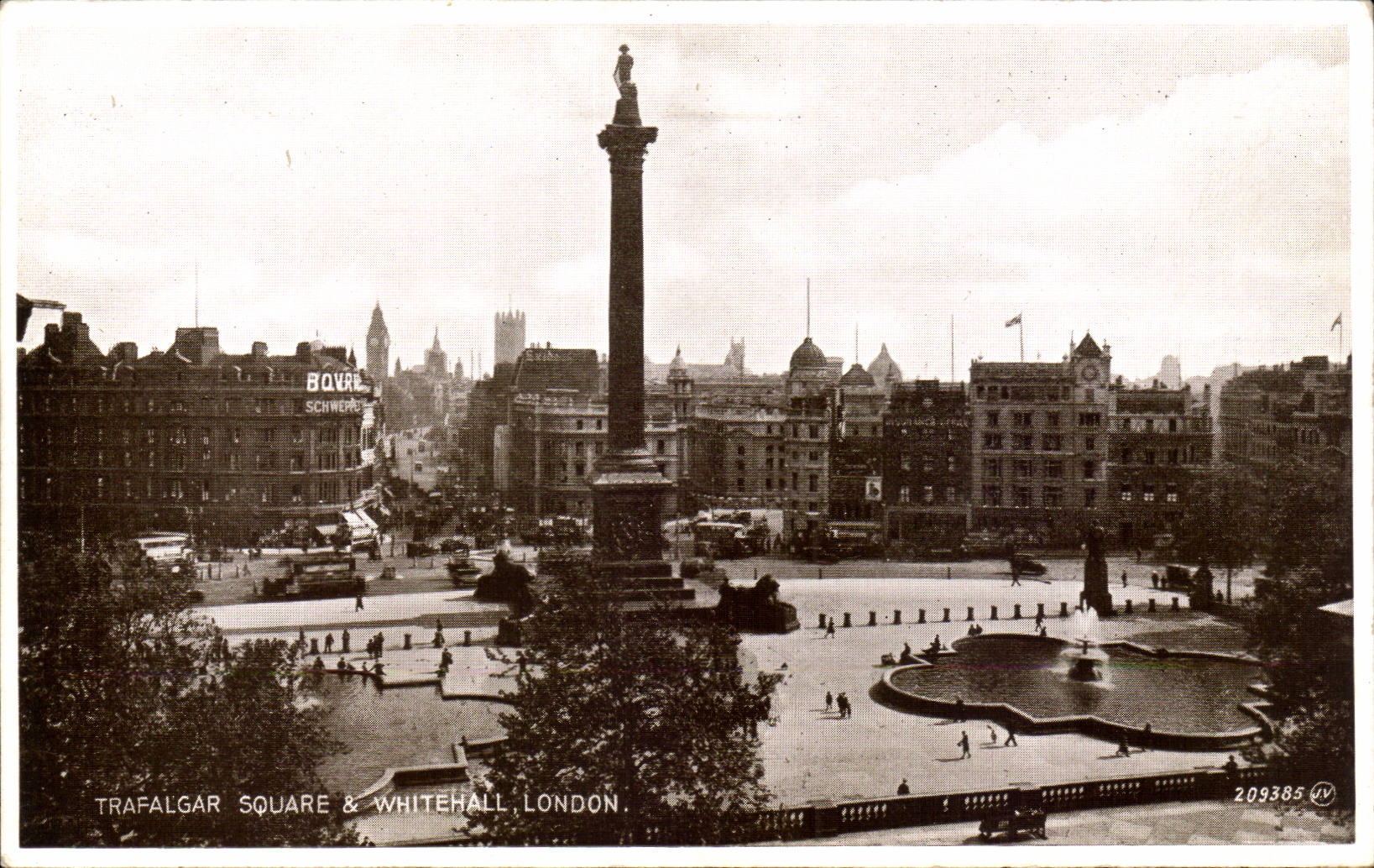 CPA Great Britain London London Trafalgar Public garden and Whitehall