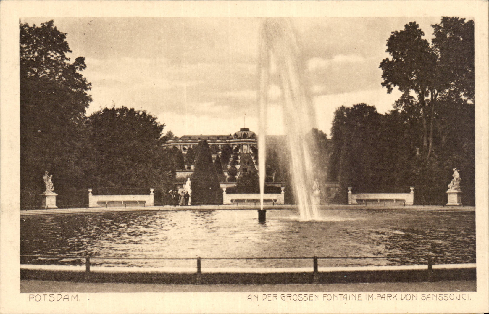 Potsdam CPA Year DER grossen Fountain Im park vom Sanssouci