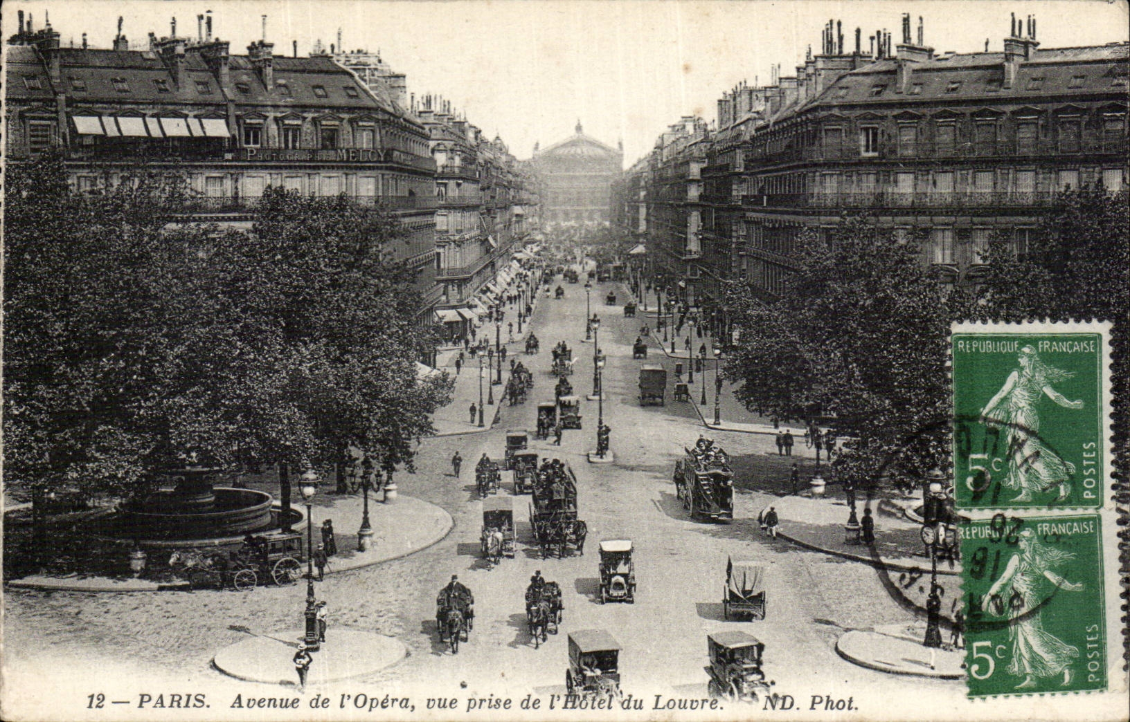 CPA Paris Avenue of the opera seen from of the hotel of the Louvre
