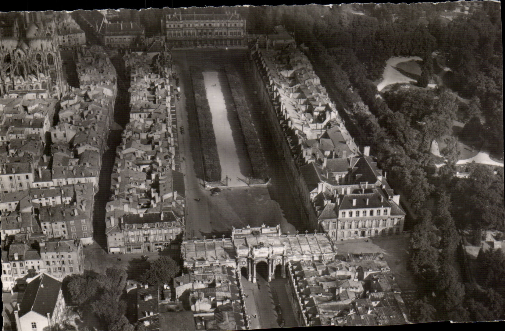 Nancy - Vue Aerienne - CPA 