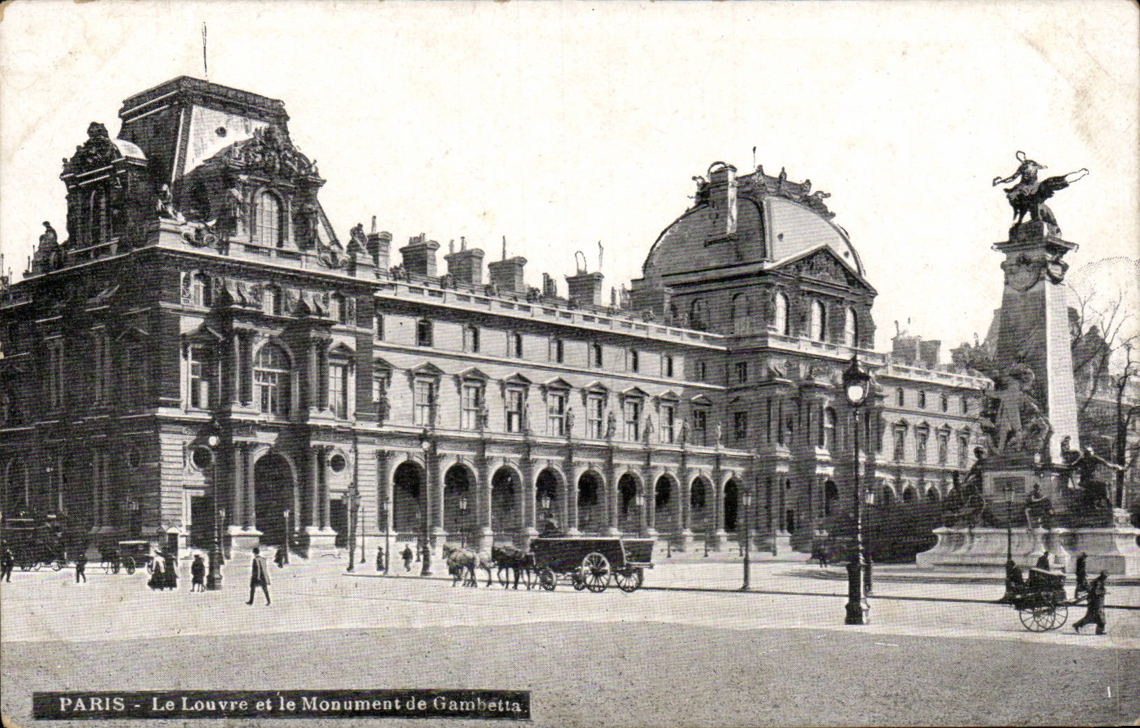 Paris - 1 - Le Louvre et le Monument de Gambetta - CPA