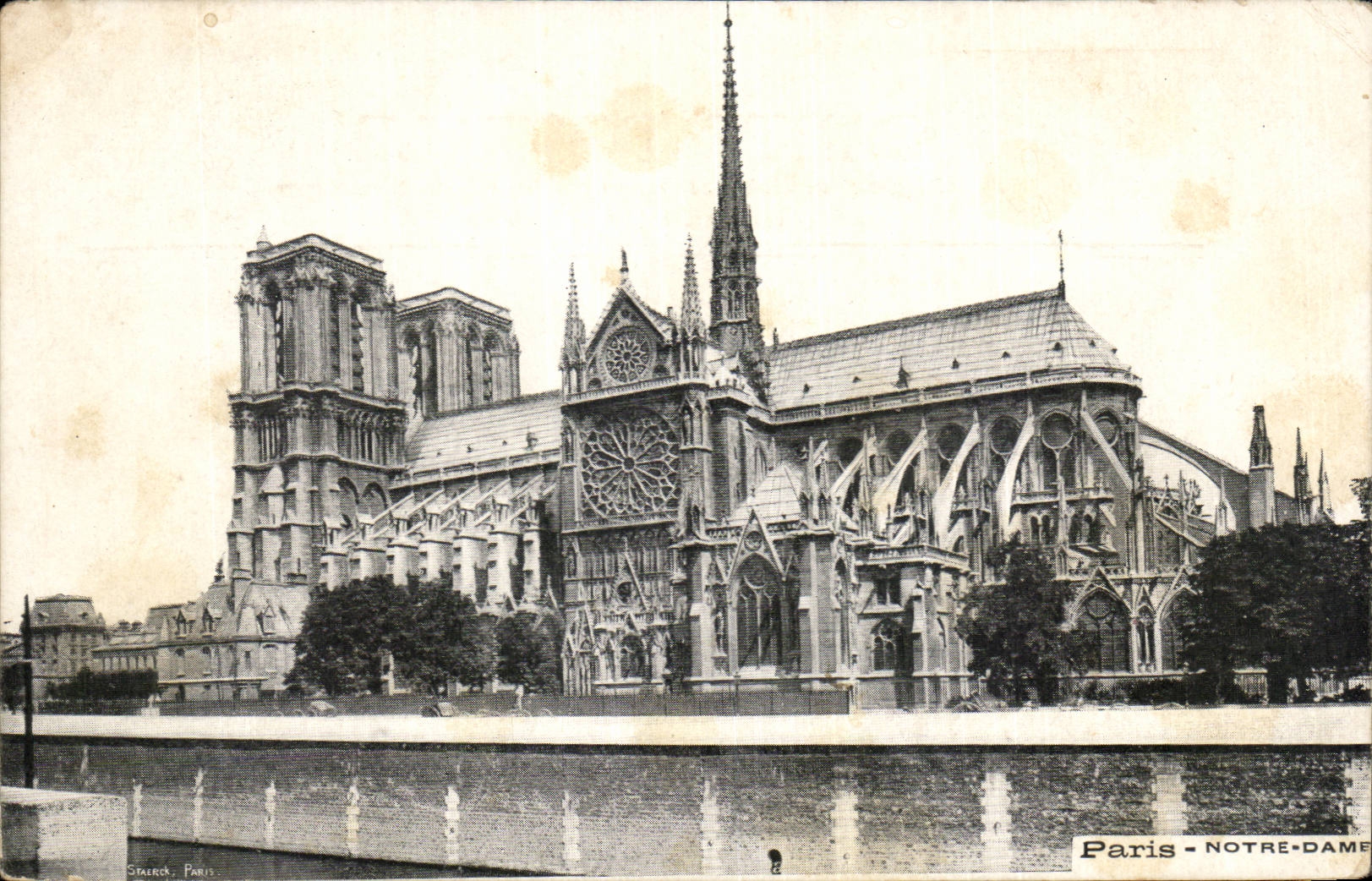 Paris - 4 - Cathedrale Notre Dame - CPA 