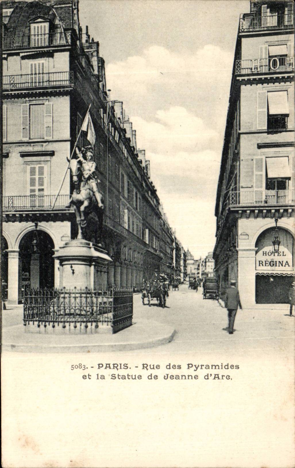 Paris - 1 - Street of the Pyramids and Statue of Jeanne d' Arc - CPA