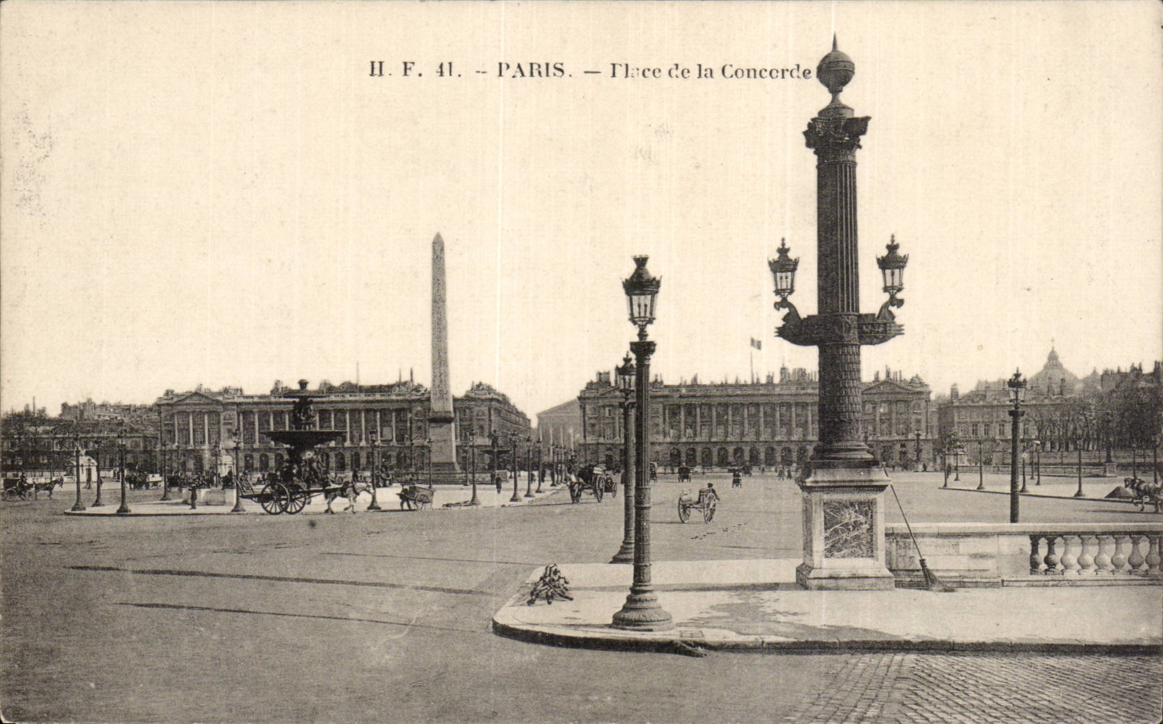 Paris - 8 - Place of the Harmony - CPA