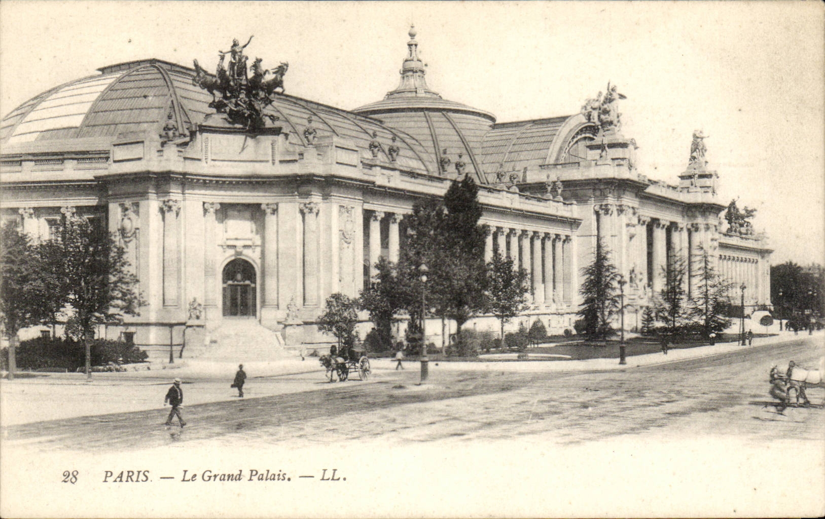 Paris - 8 - the Grand Palais - CPA