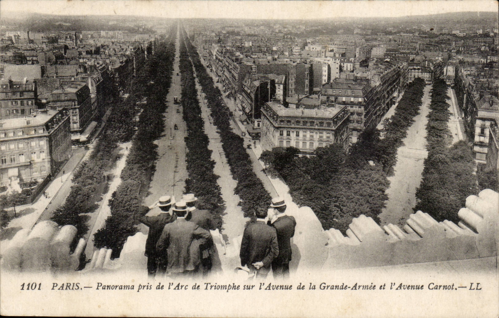 Paris - 8 - Panorama taken of Arc de Triomphe - CPA