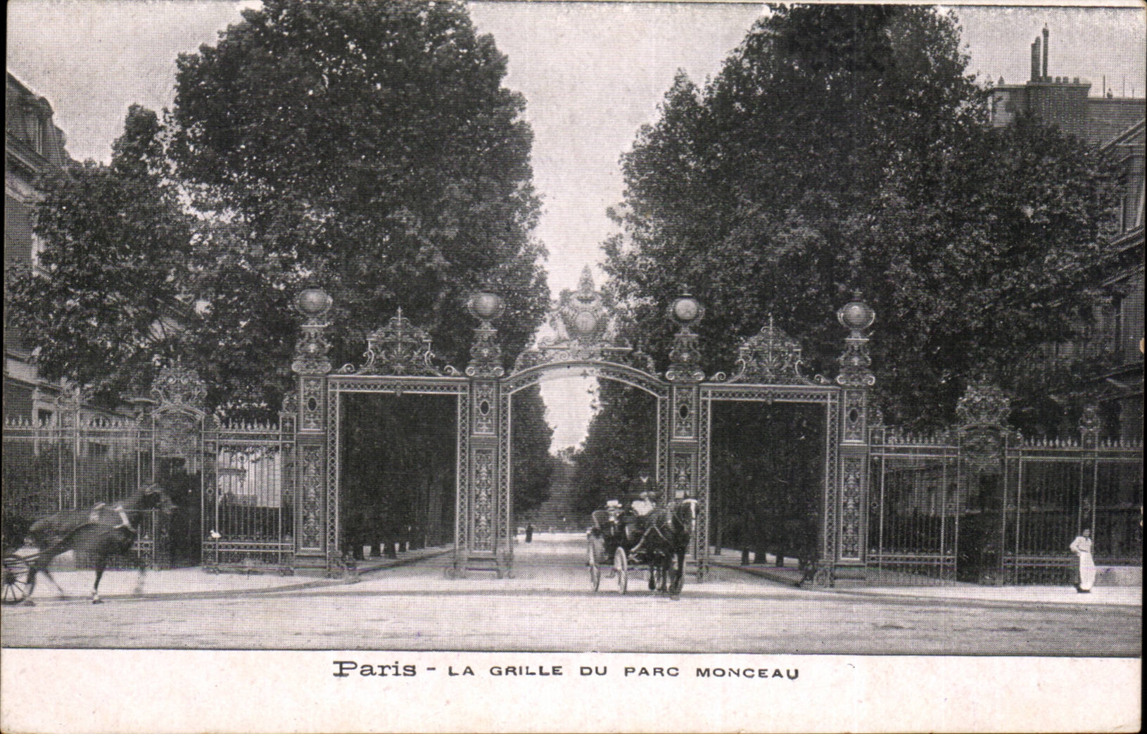 Paris - 8 - the Grid of the Park Heap - CPA