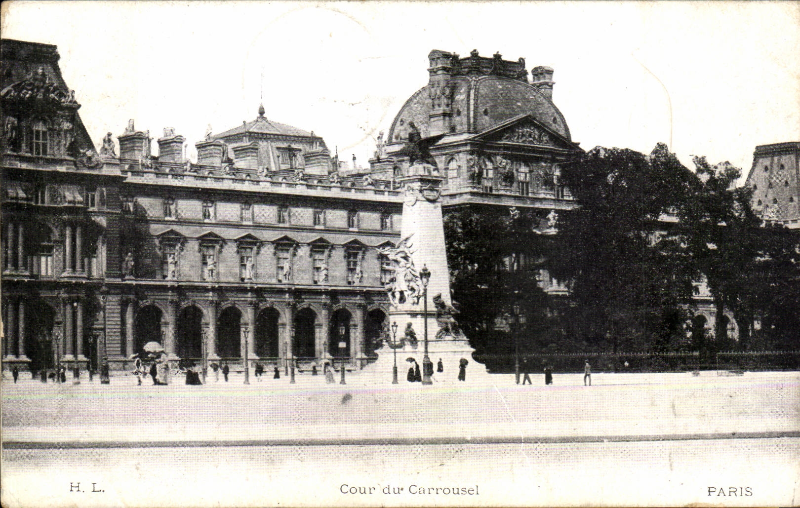 Paris -1 - Cour du Carrousel - CPA