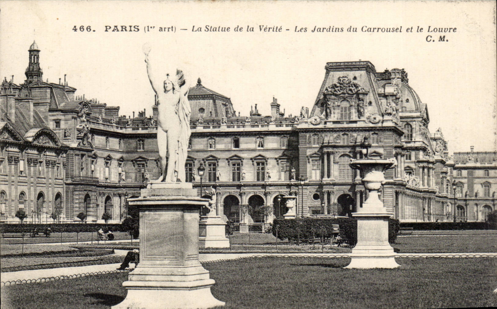 Paris - 1 - La Statue de la Verite - Les Jardins du Carrousel et le Louvre - CPA