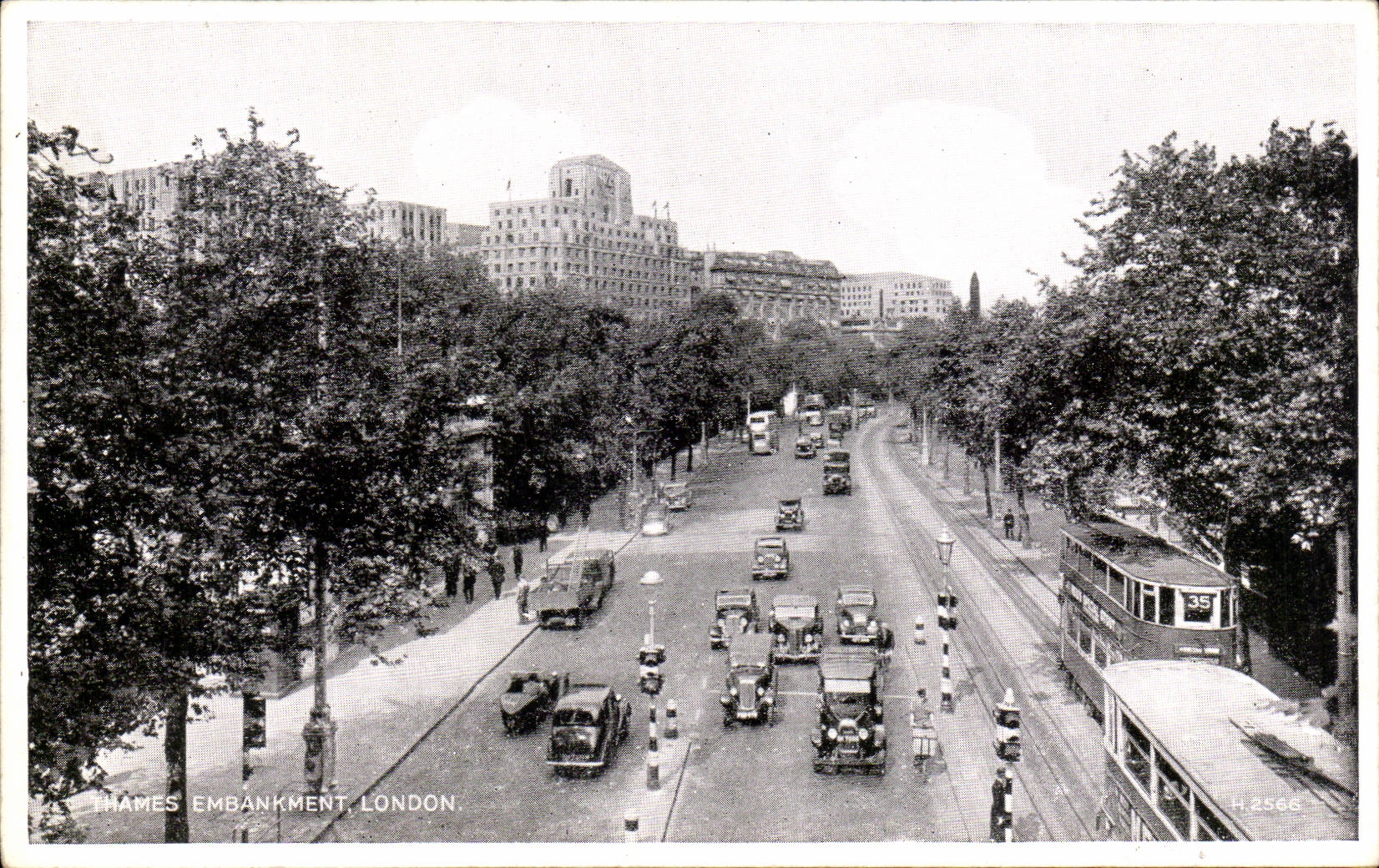 England - England - London - Thames Embankment - CPA