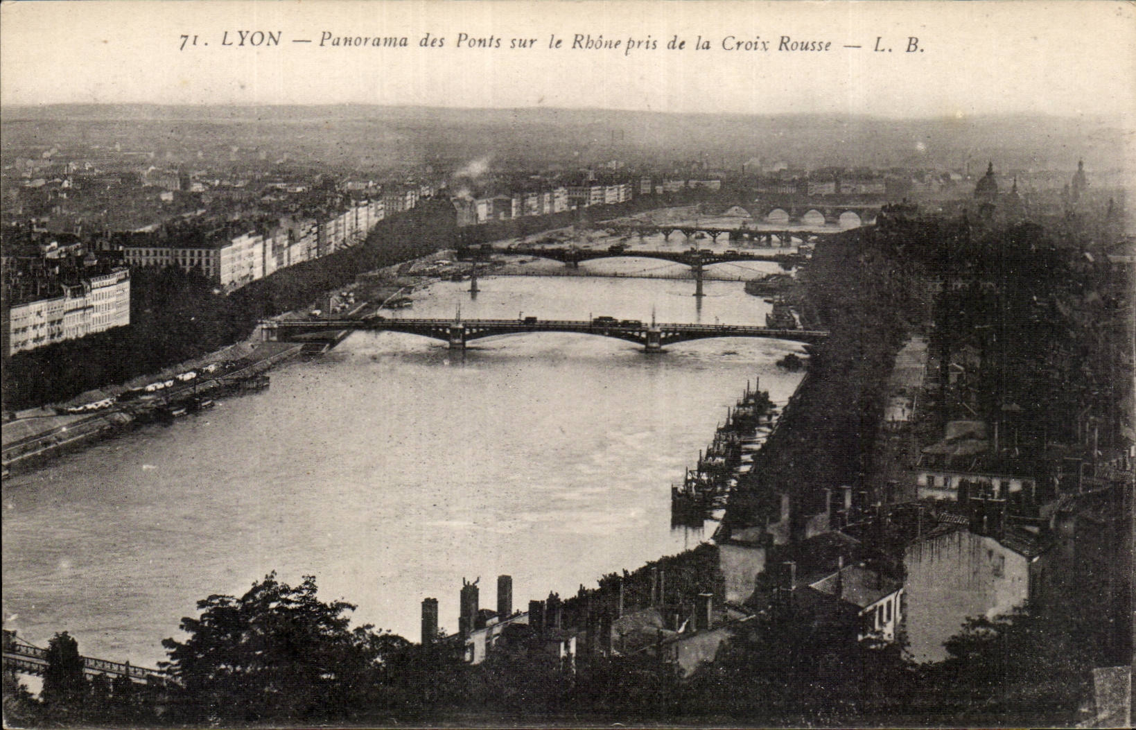CPA Lyon Panorama of the bridges on the Rhone taken of the Russet-red Cross