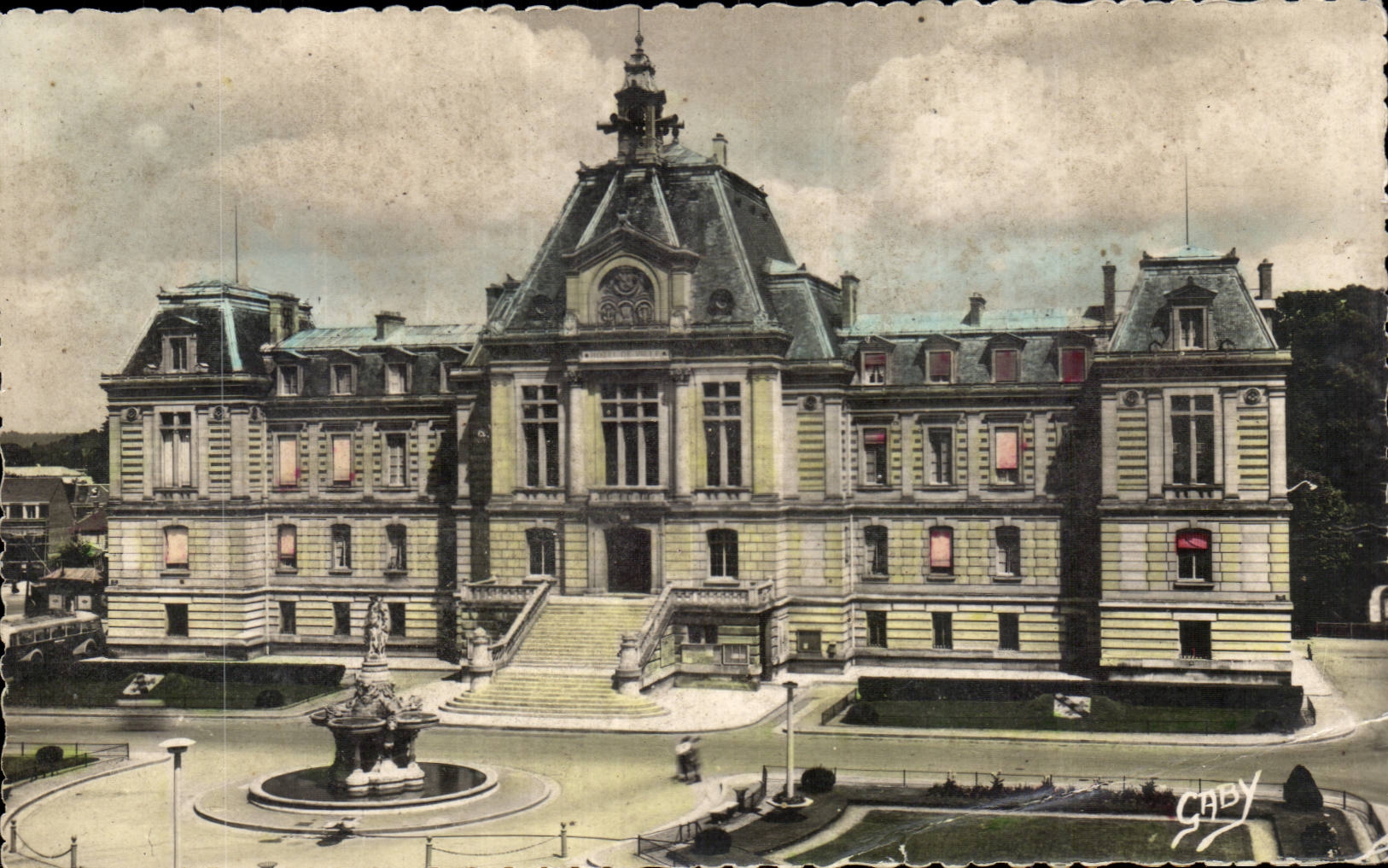 CPSM Evreux the town hall Places General de Gaulle