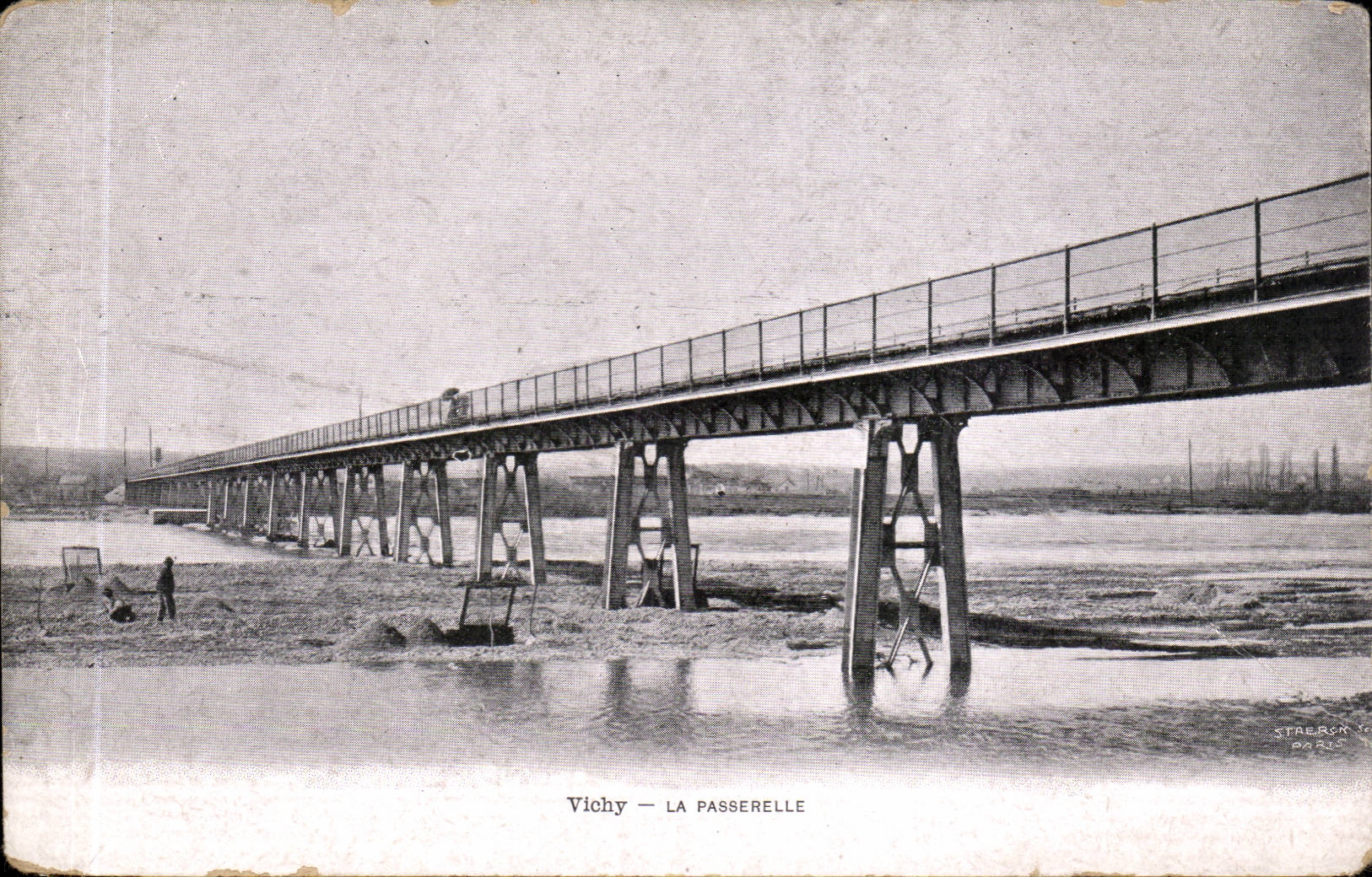 Vichy - La Passerelle - CPA 