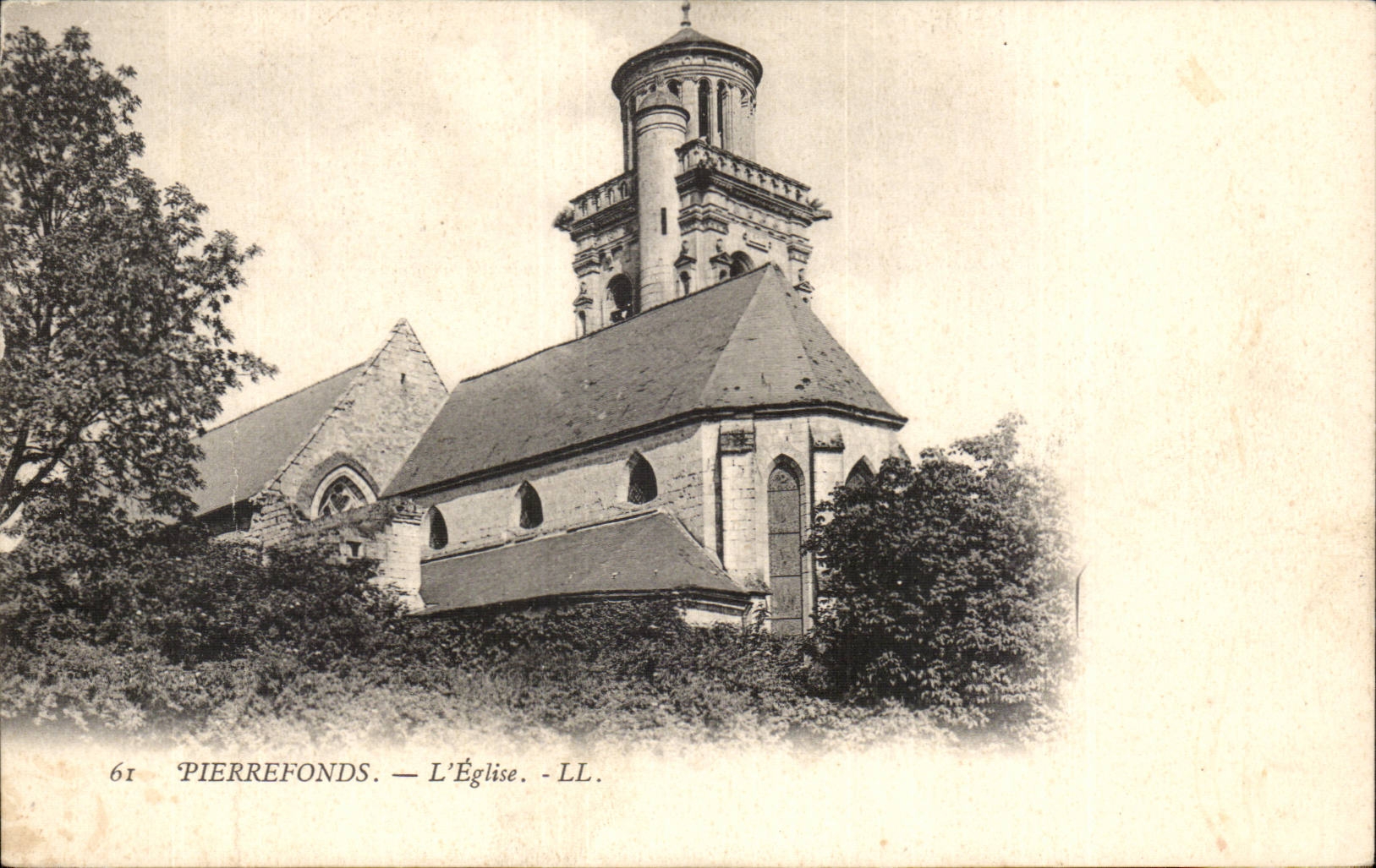 Pierrefonds - die Kirche - CPA