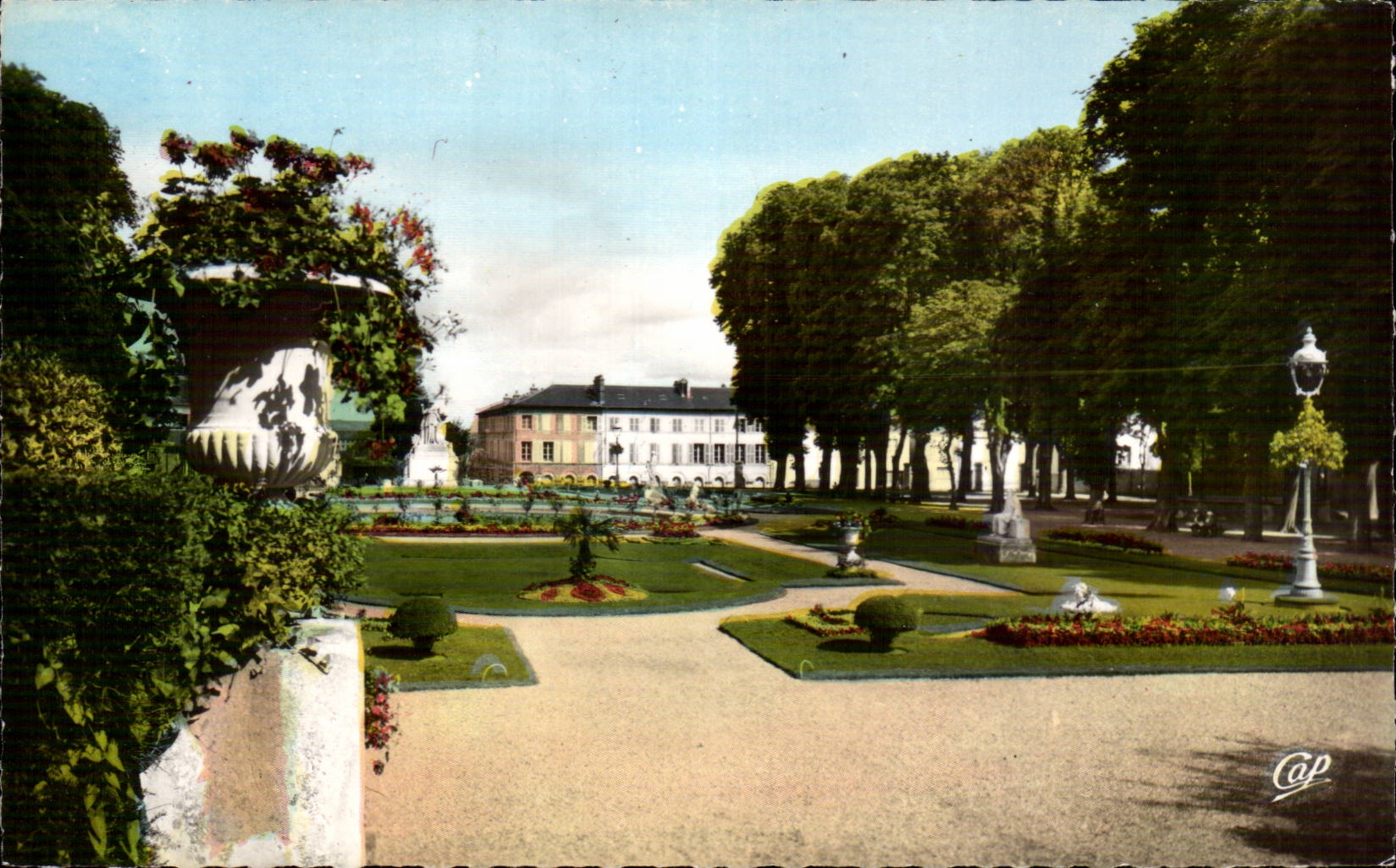Lisieux - der allgemeine Garten - CPA