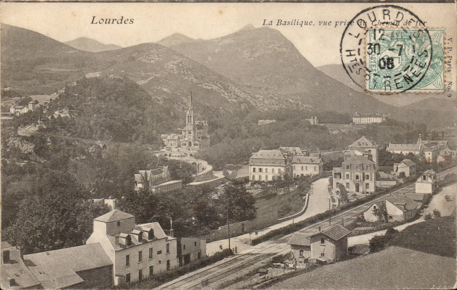 Lourdes - the Basilica - CPA