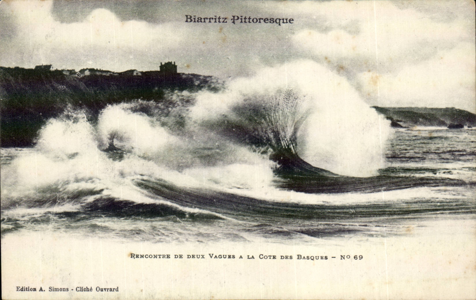 Biarittz - Rencontre des Deux Vagues - CPA