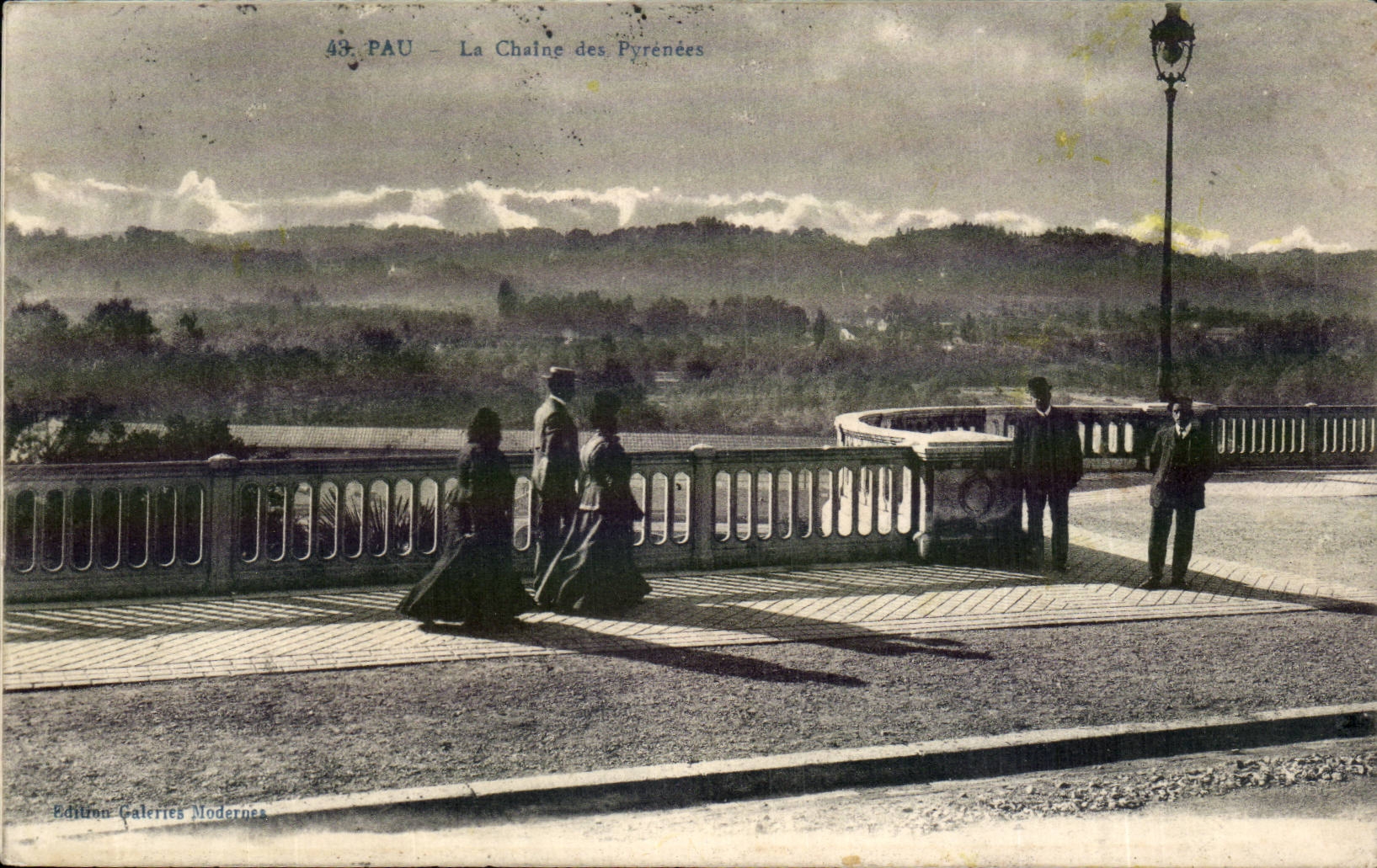 Pau - die Kette der Pyrenees - CPA
