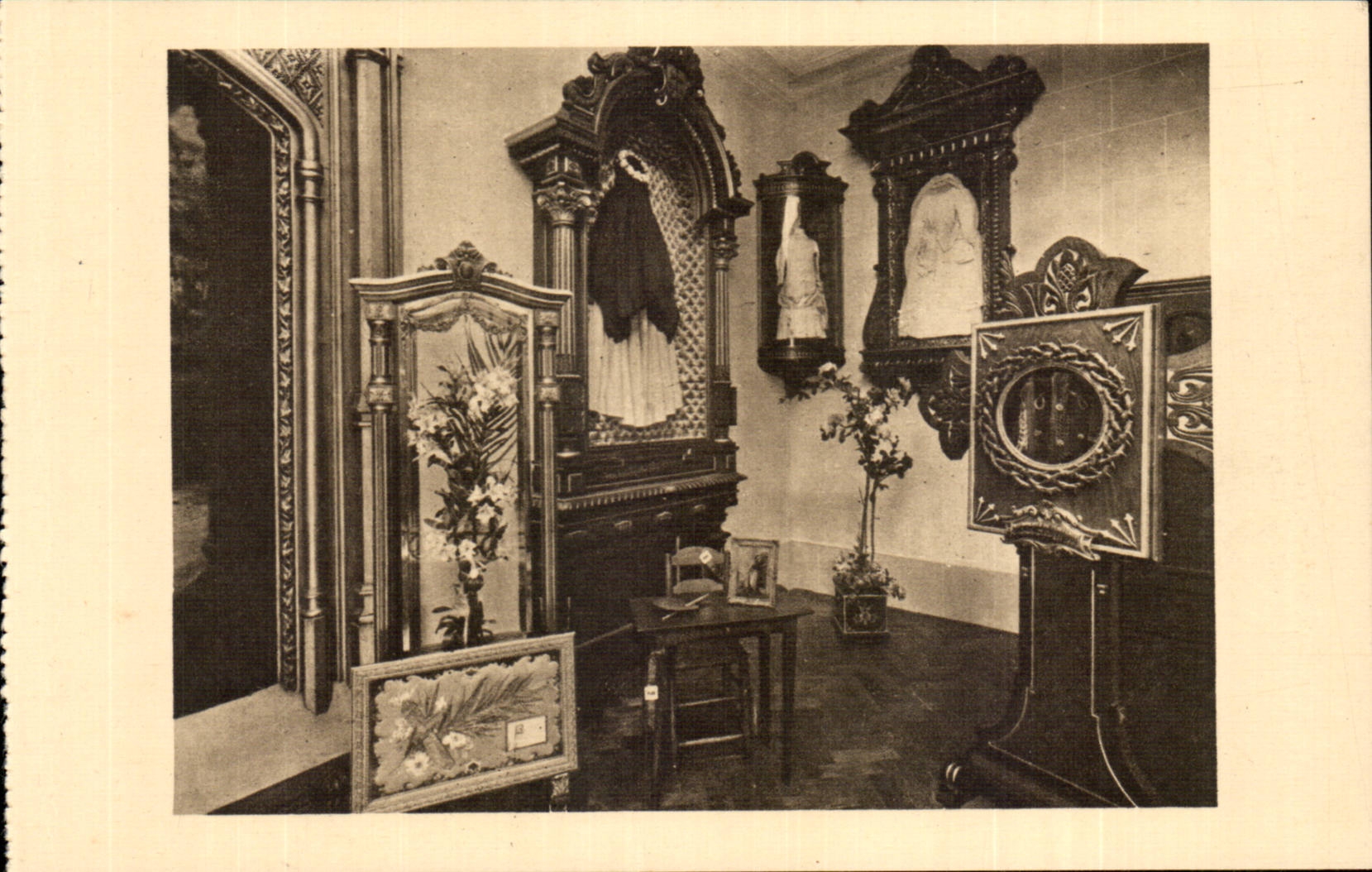 CPA der Raum der Relikte zum carmel von Lisieux