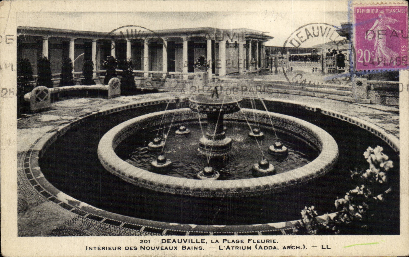 CPA Deauville the flowered beach Interior of new baths