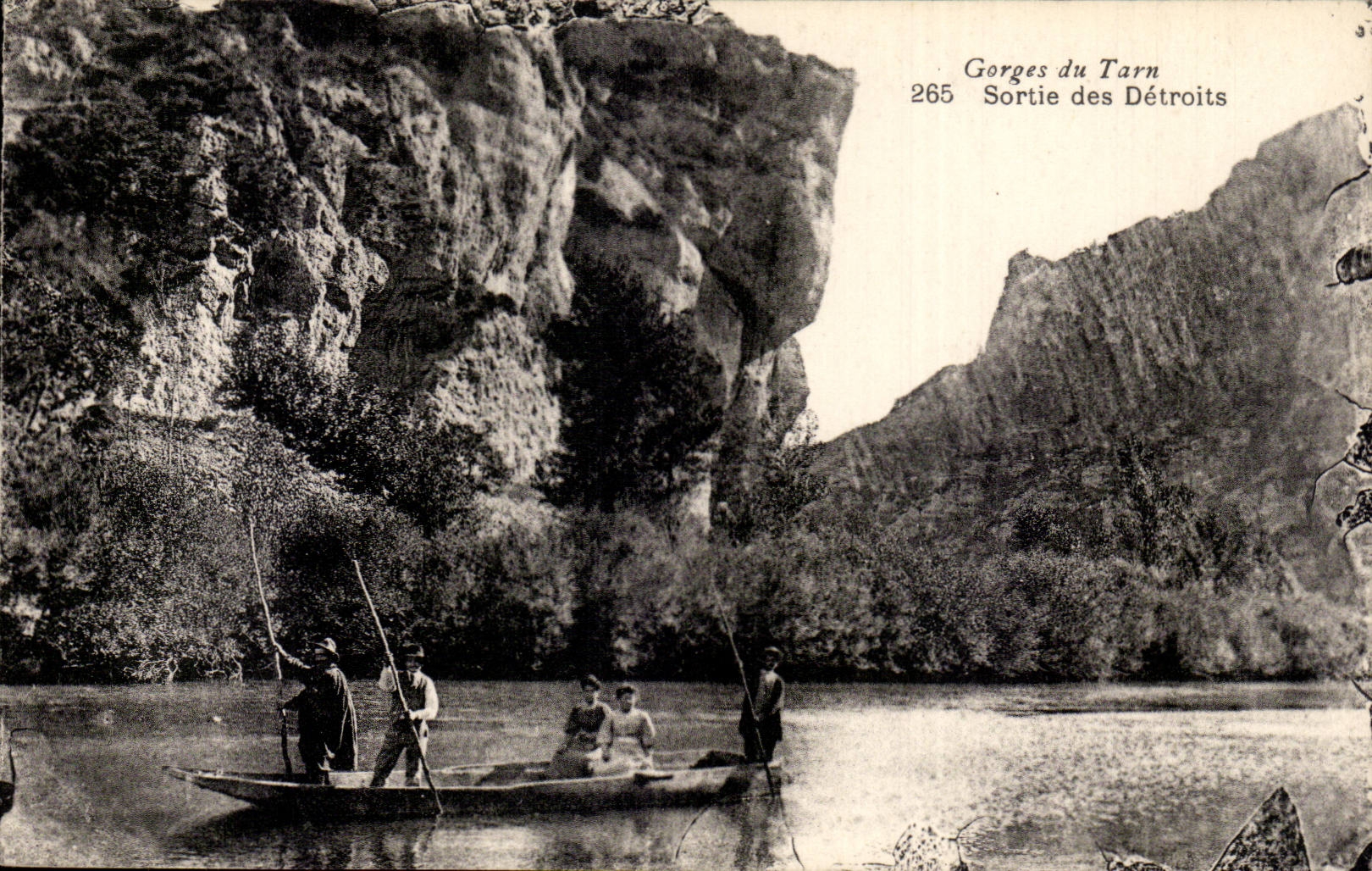 CPA Falls of the Tarn Left the straits