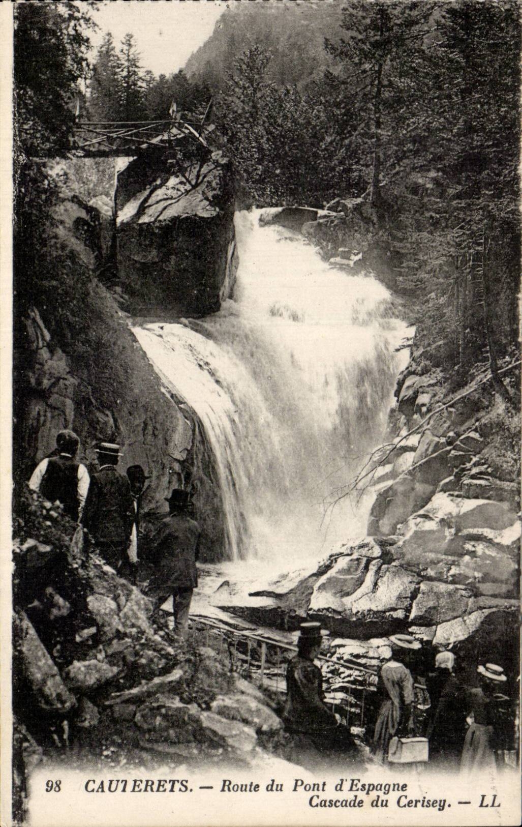 CPA Cauterets Weg der Brucke der Spanien-Kaskaden von Cerisey