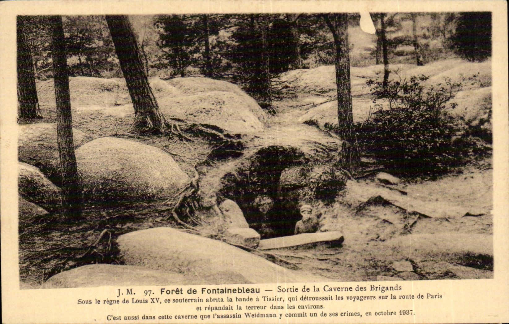 CPA Drill of Fontainebleau Left the cave of the brigands