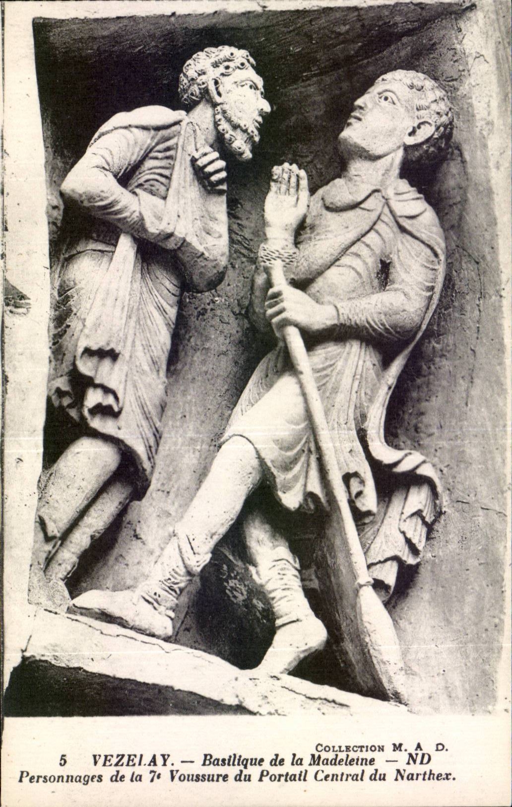 CPA Vezelay Basilica of the madeleine central central Gate of Narthex