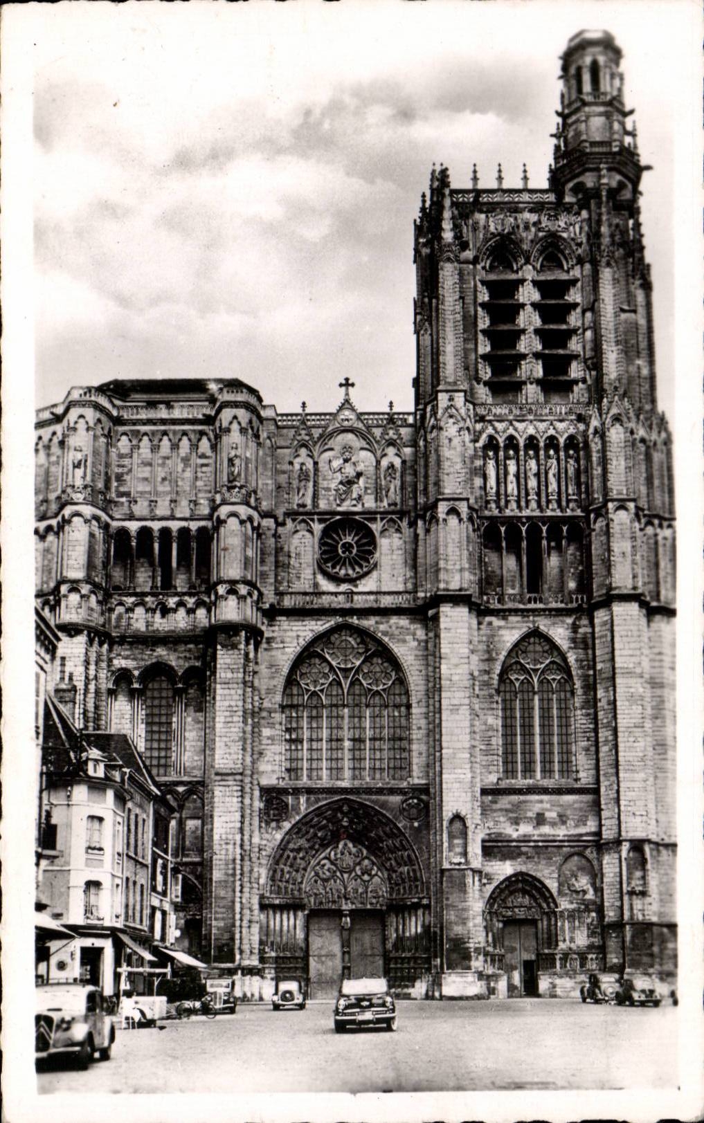 CPSM Sens the cathedral