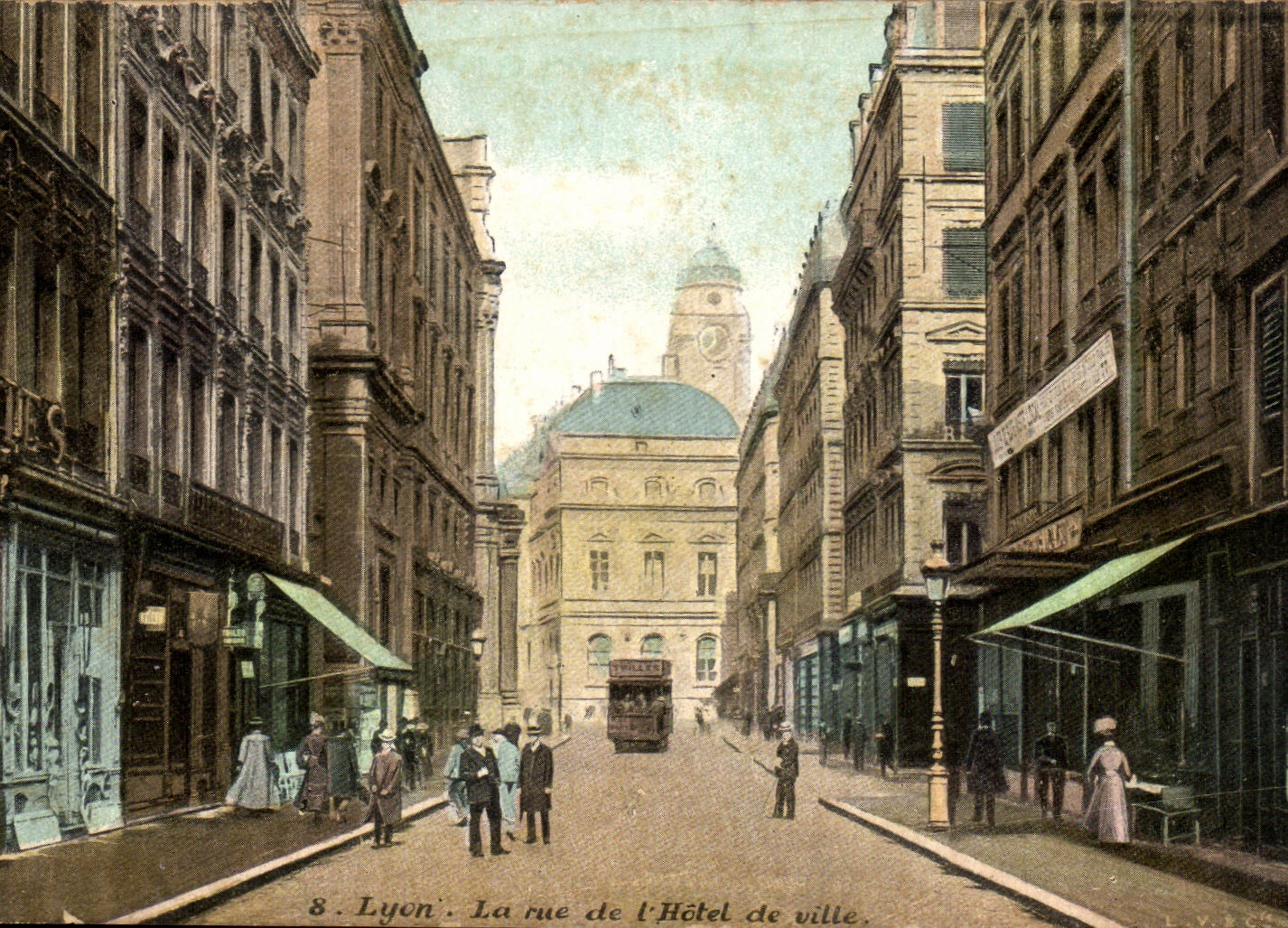CPA Lyon the street of the town hall
