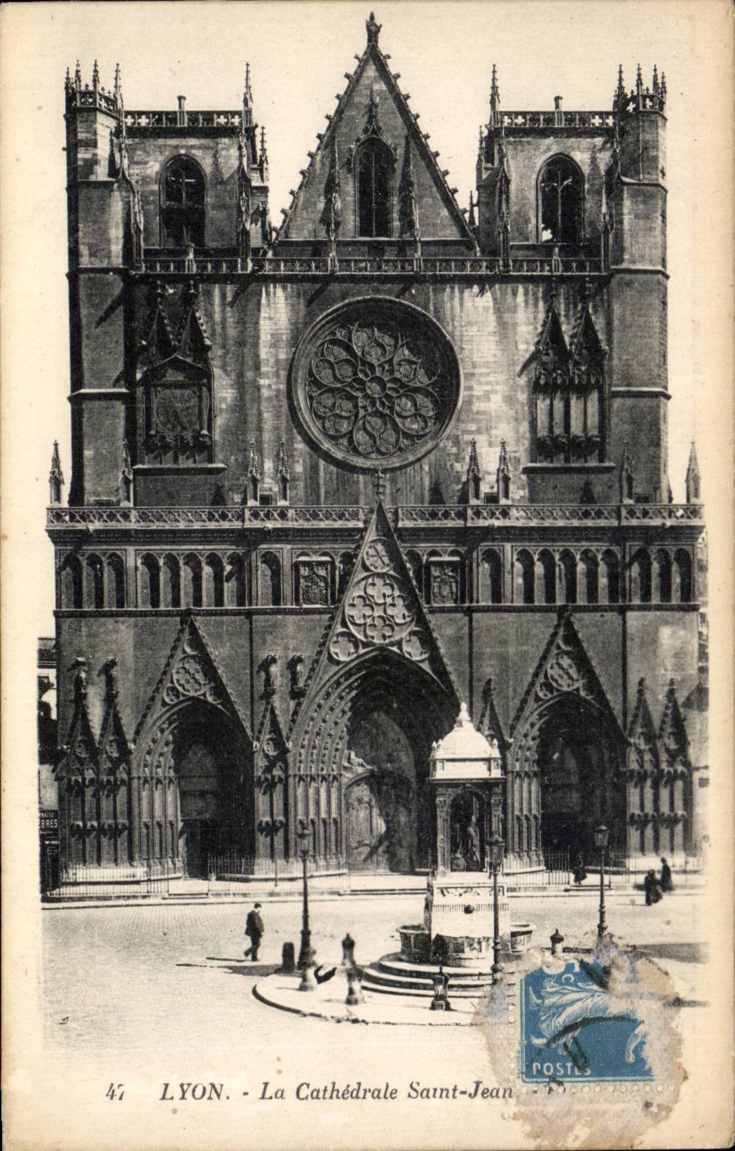 CPA Lyon Cathedral Saint Jean