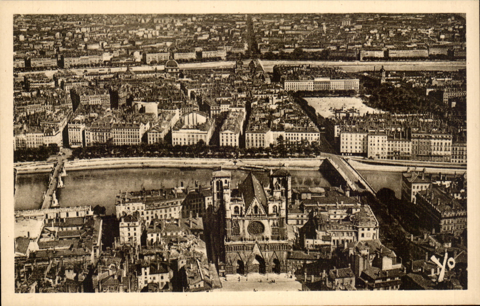 Lyon CPA the city seen of Fourviere