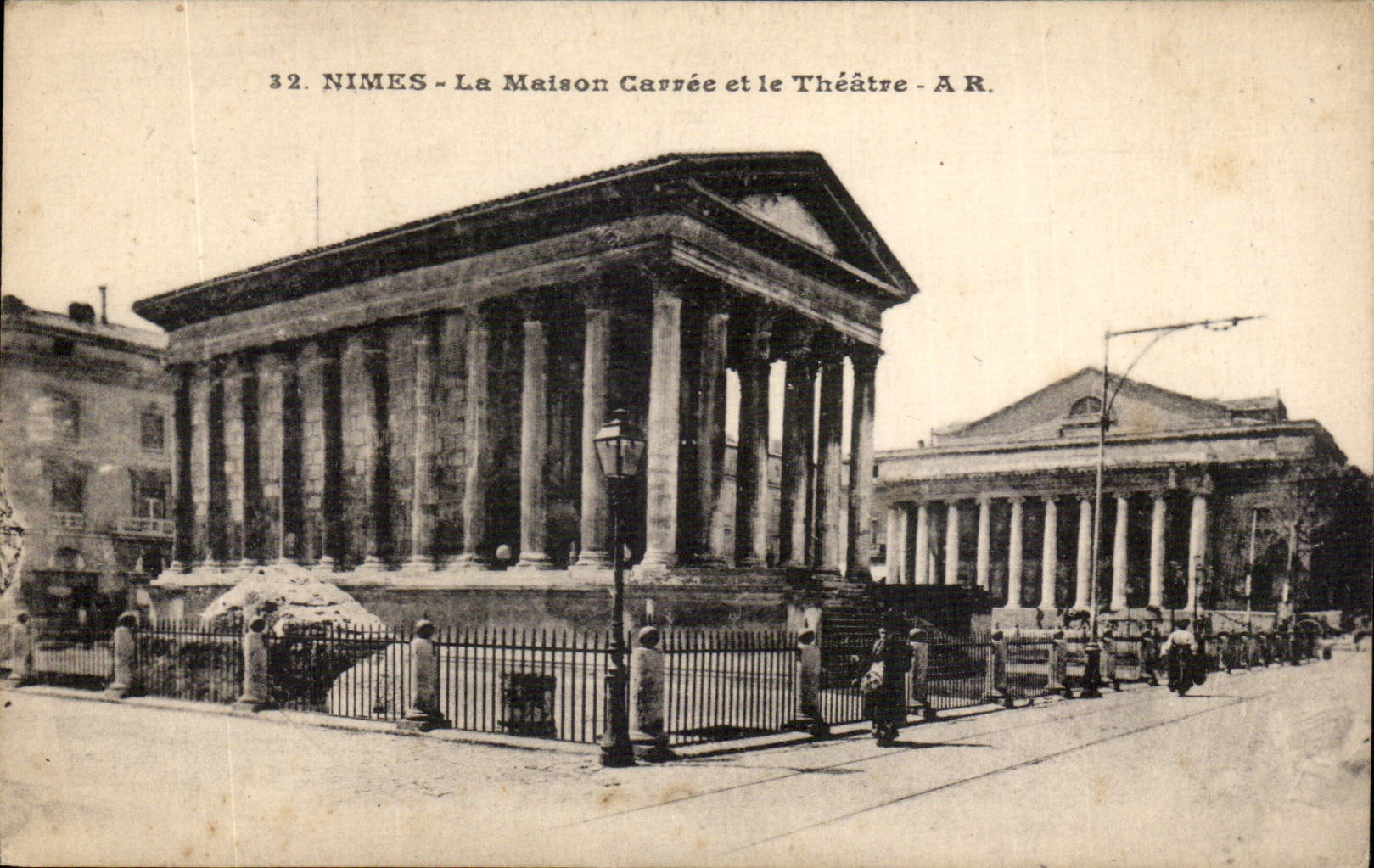 Nimes CPA das quadratische Haus