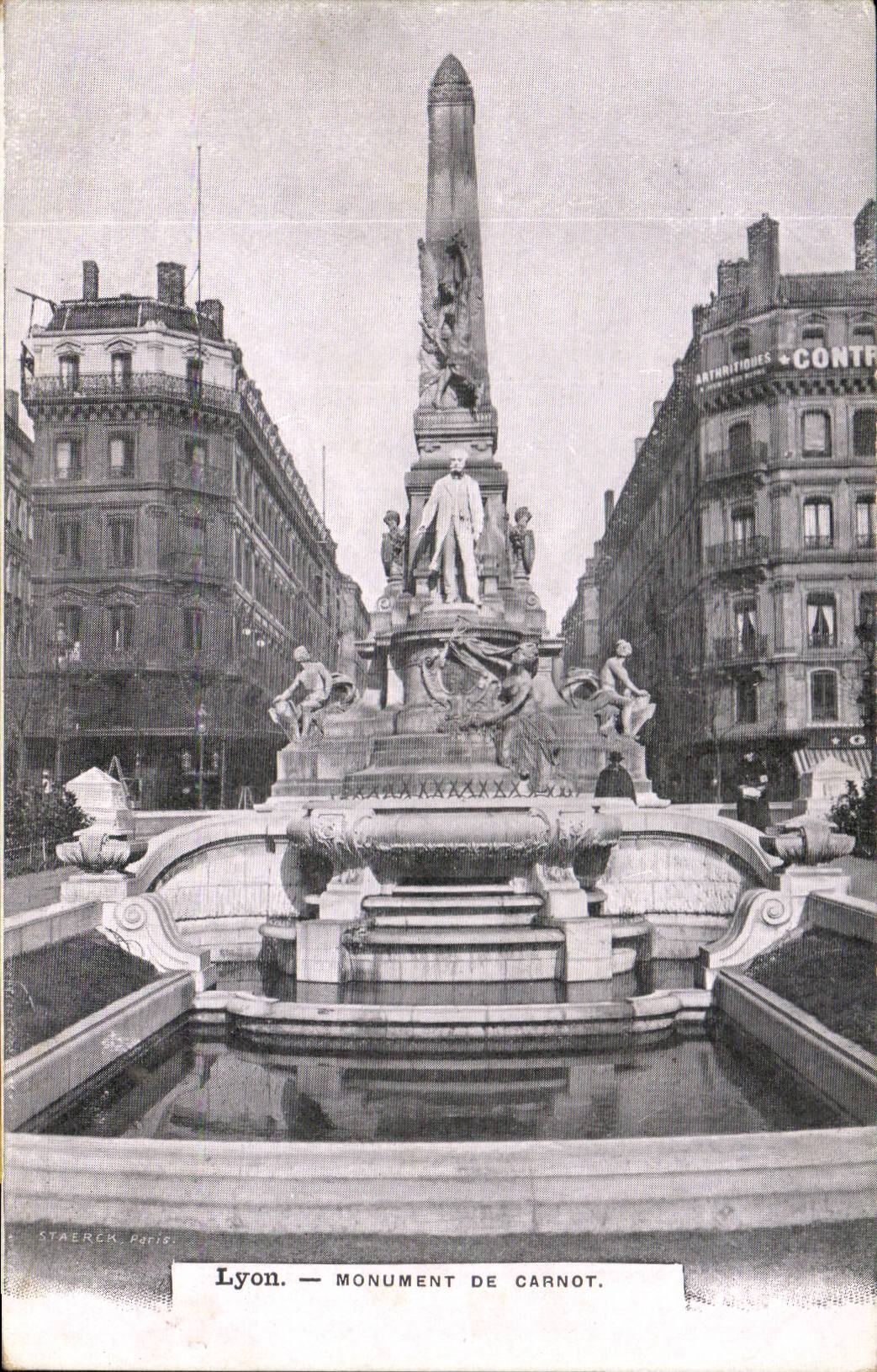 Lyon CPA Monument of Carnot