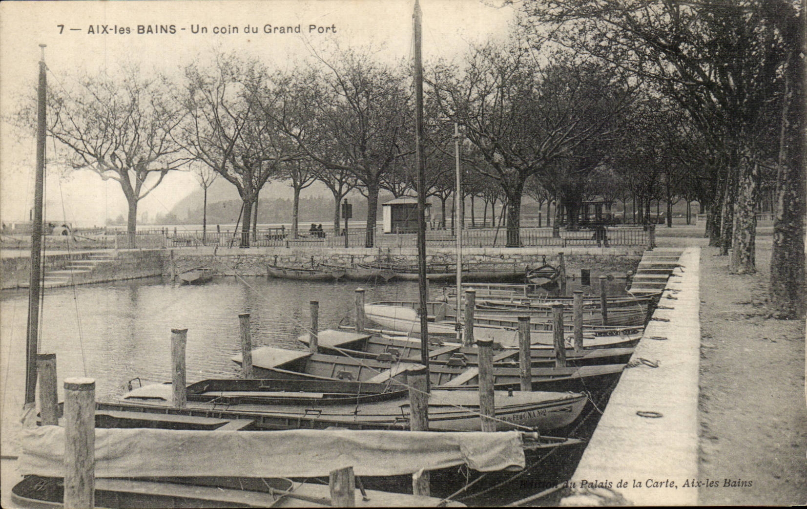 CPA Aix les Bains a corner of the large port