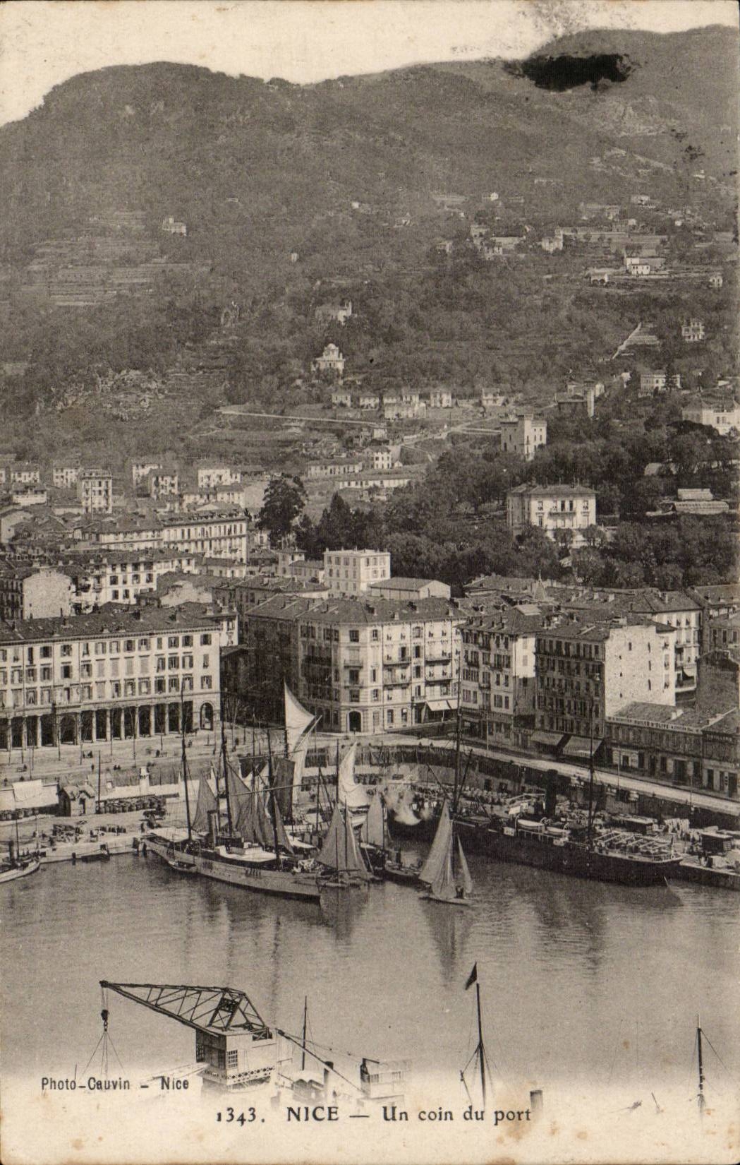 CPA Nice a corner of the port