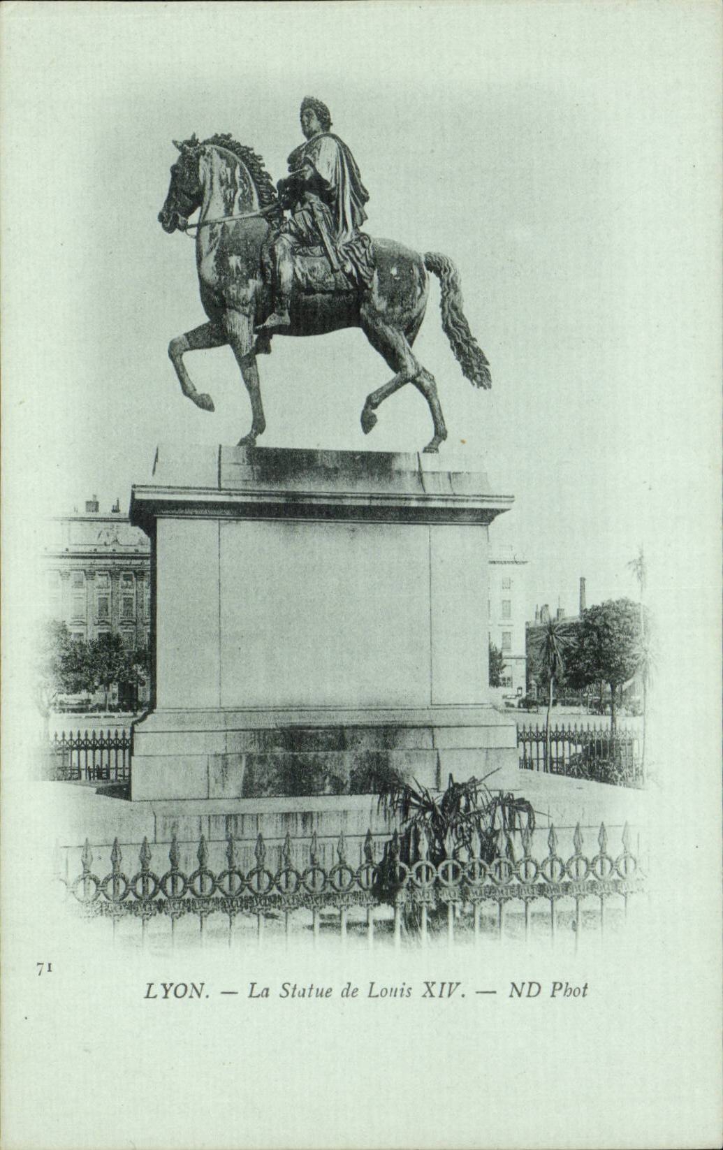 Lyon CPA Statue of Louis XIV