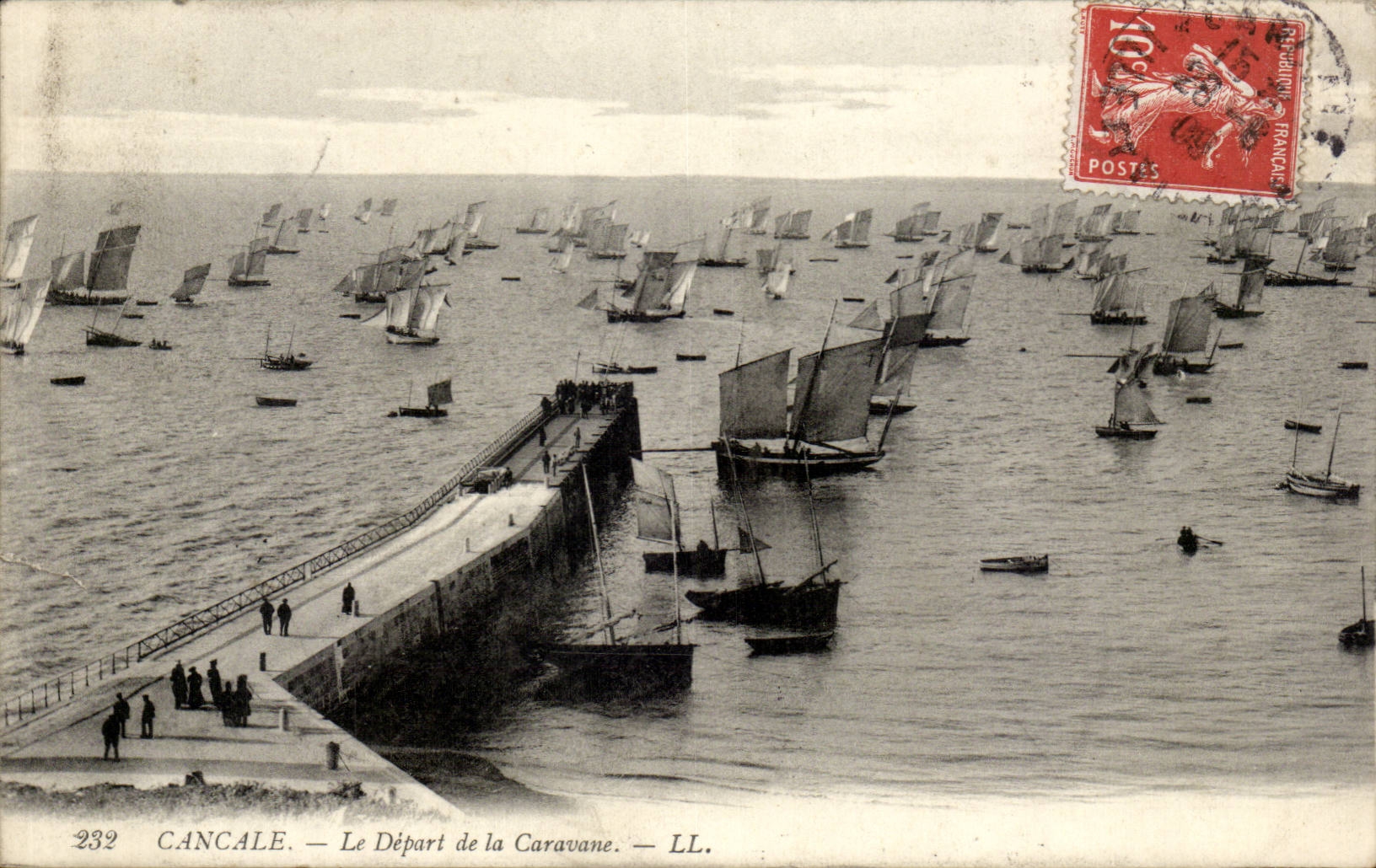 CPA Cancale Le depart de la caravane